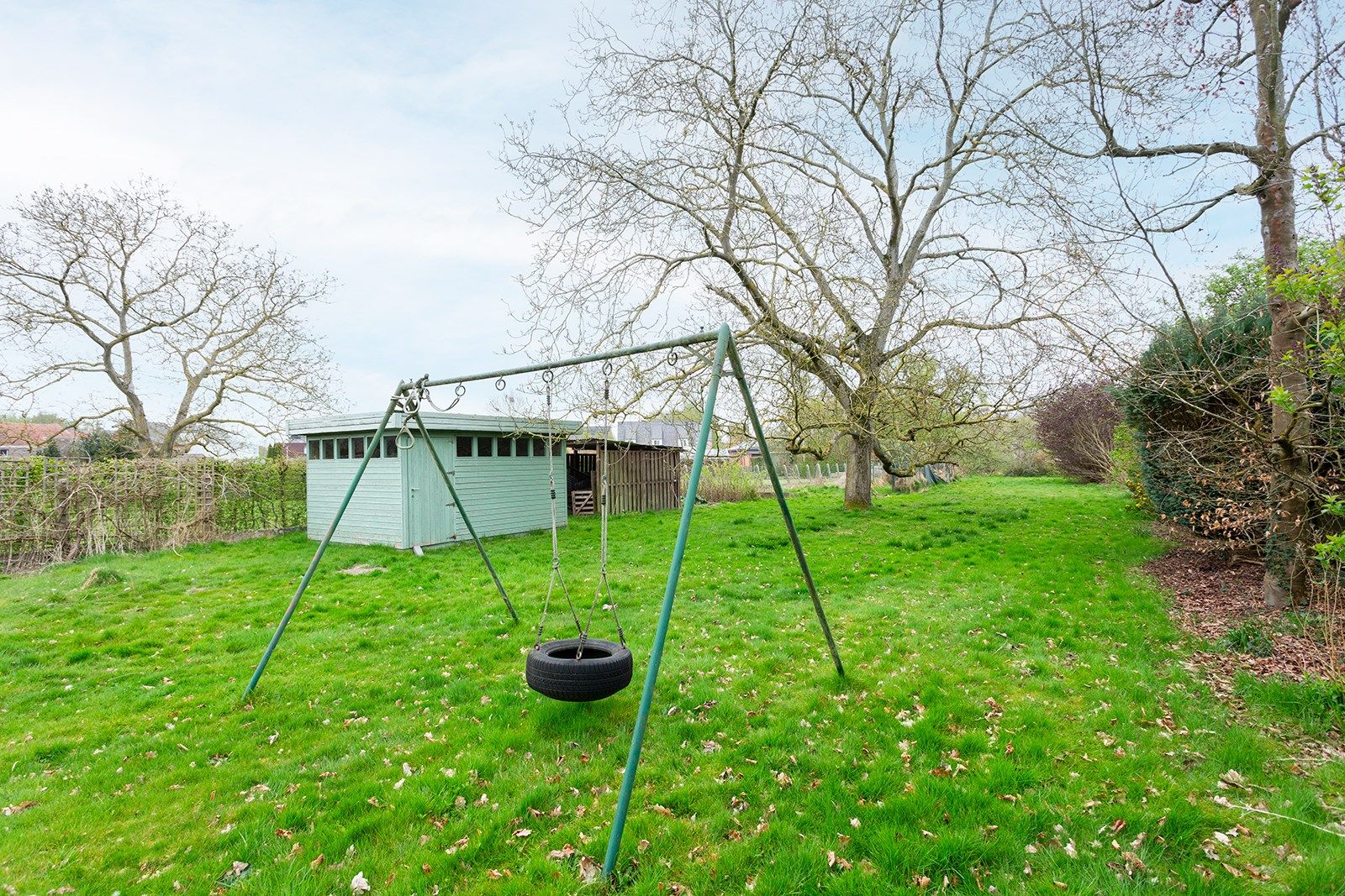 Jaren 70 villa op ruim perceel  foto 30