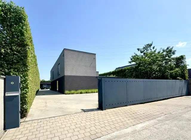 MODERNE VILLA | 1.027 M² foto 3
