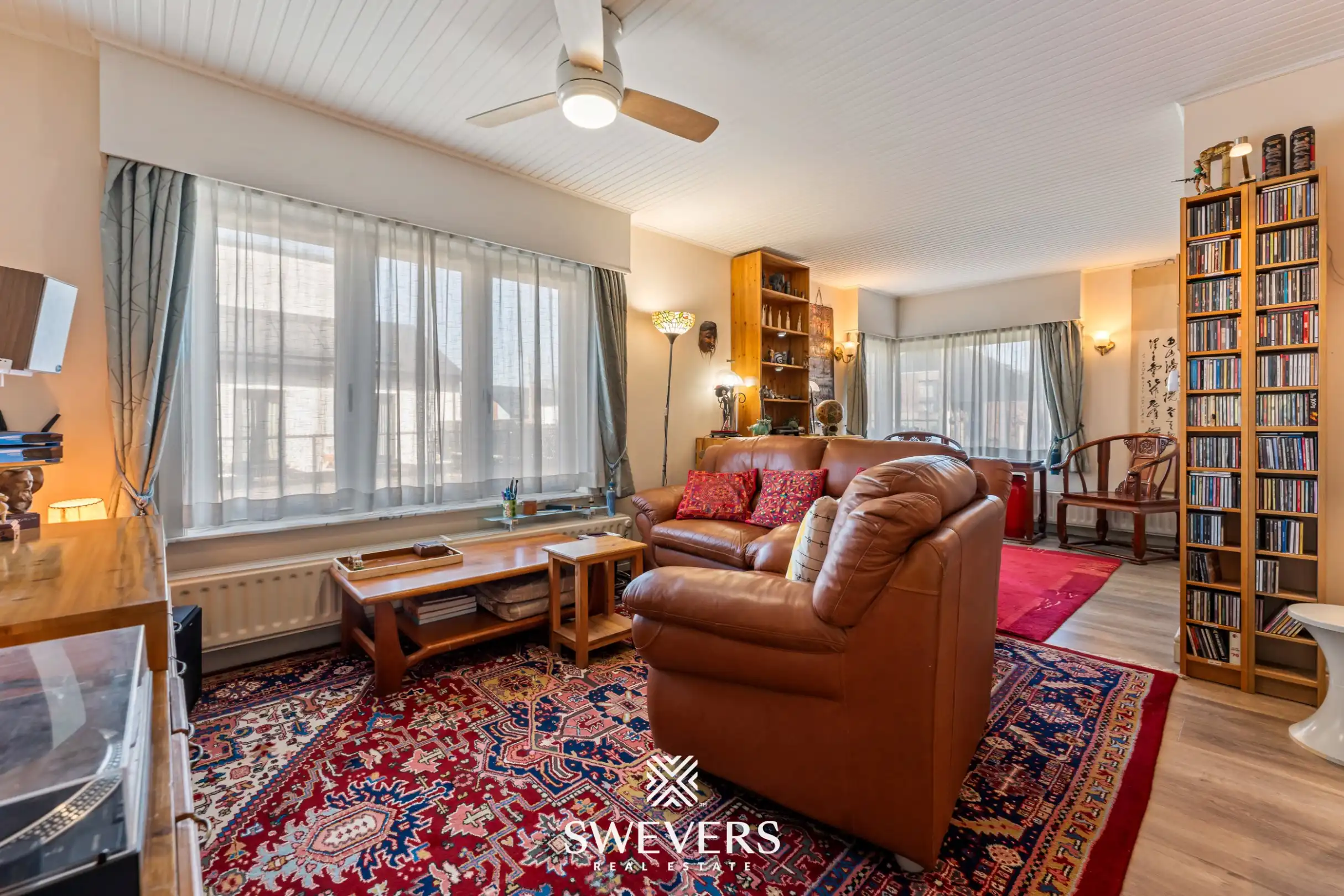 Ruime open bebouwing met polyvalent bijgebouw op toplocatie in Heusden-Zolder foto 3