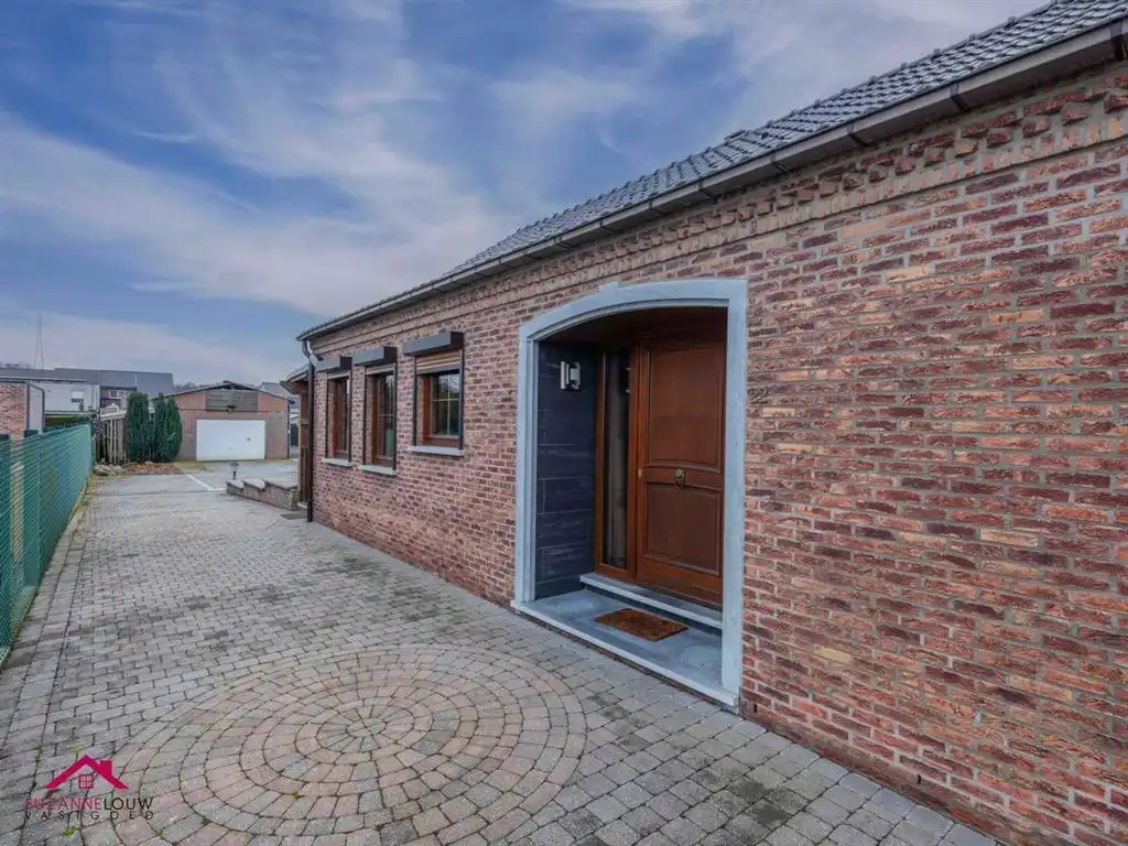 Gelijkvloerse vrijstaande woning foto 4