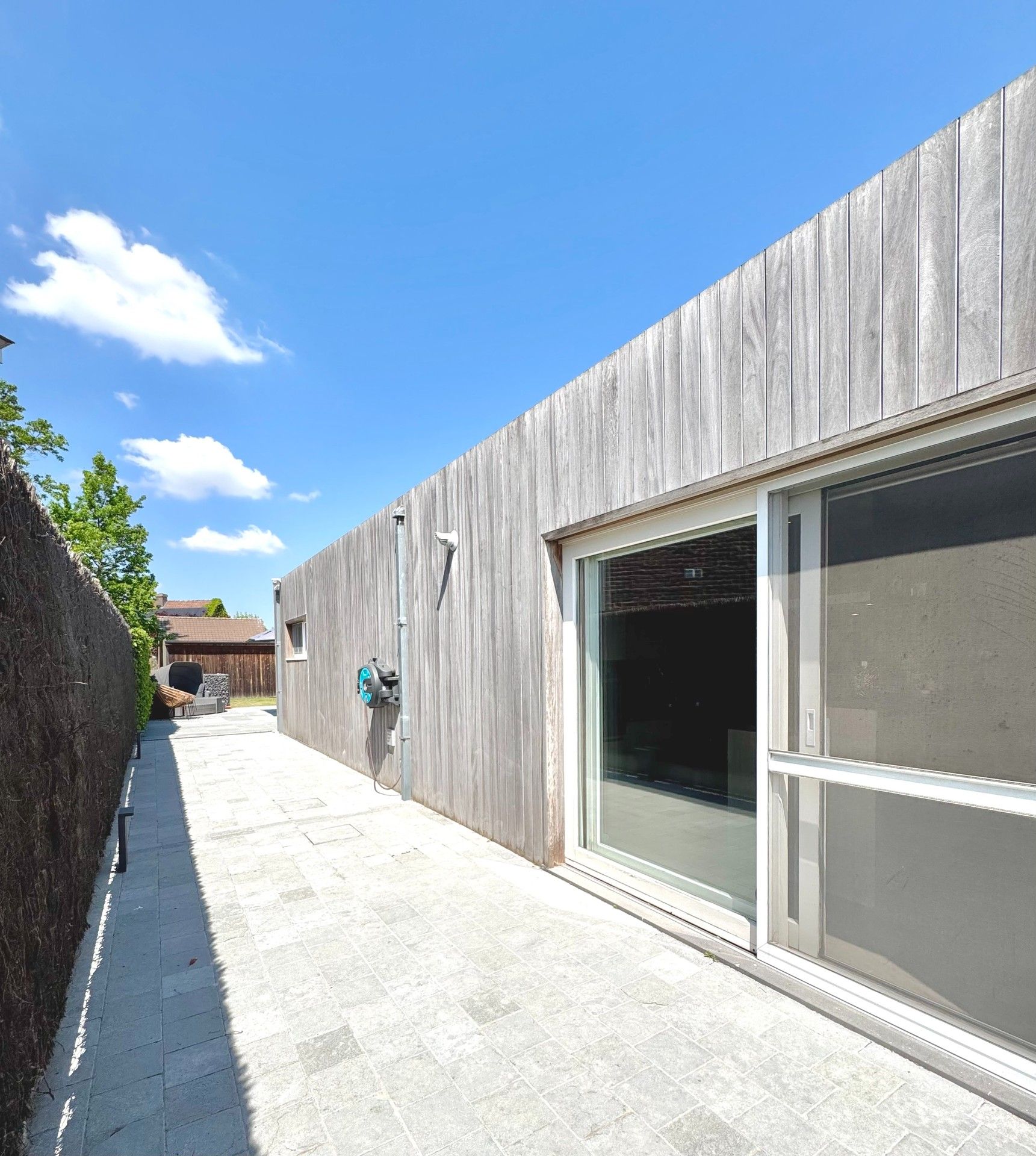 HOB met BIJGEBOUW en uitweg achteraan op 416 m² foto 6