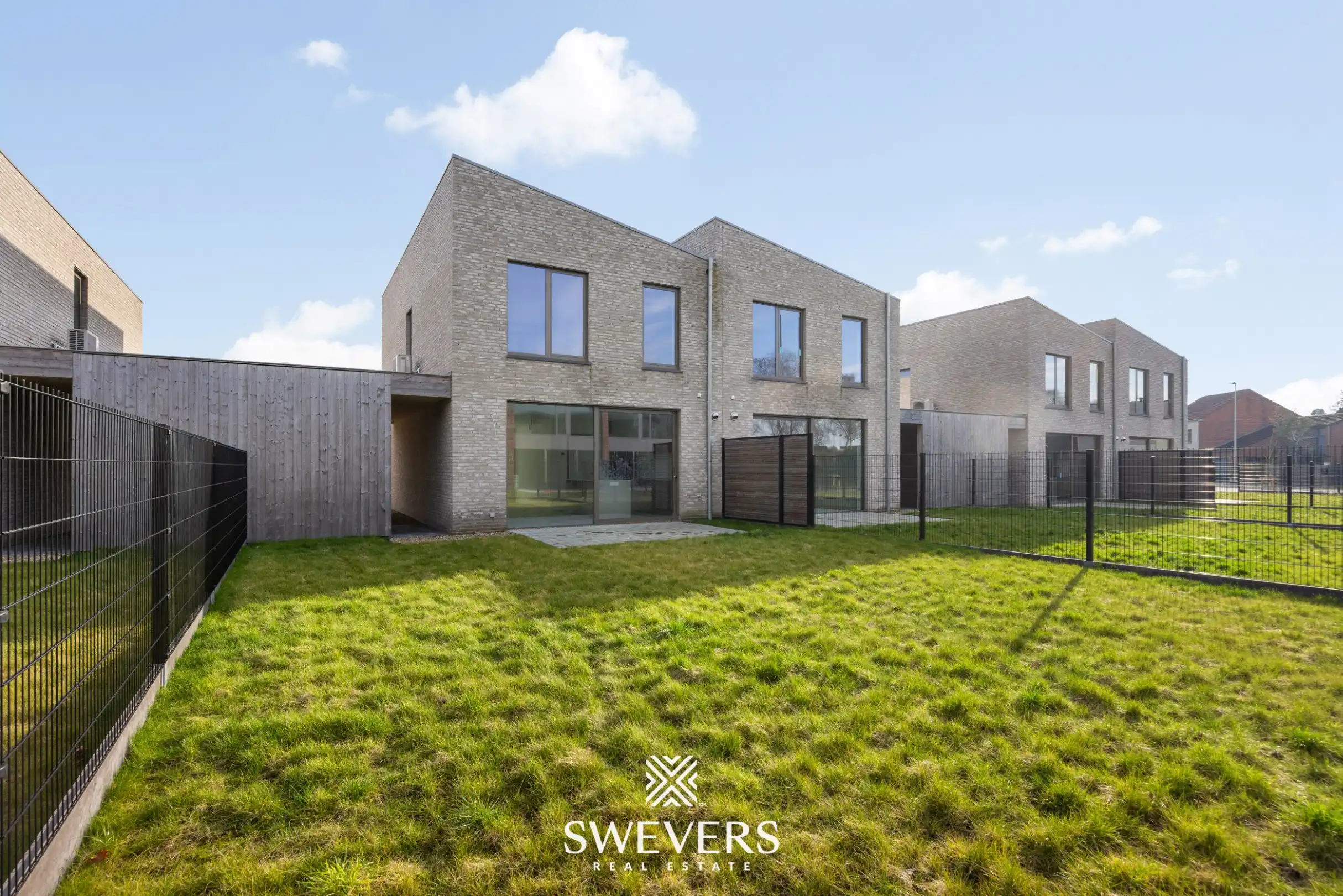 Instapklare nieuwbouwwoning (2025) met doordachte indeling, terras en uitstekende bereikbaarheid foto 31