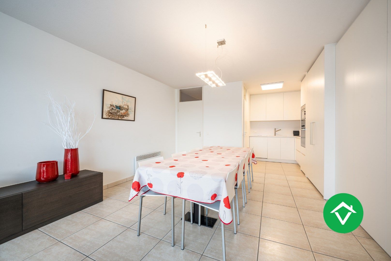 Instapklaar appartement met 2 slaapkamers en grote garage te Nieuwpoort foto 10