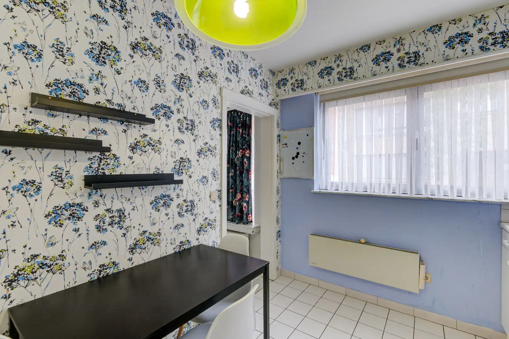 Instapklaar appartement met 2 slaapkamers en tuin foto 9