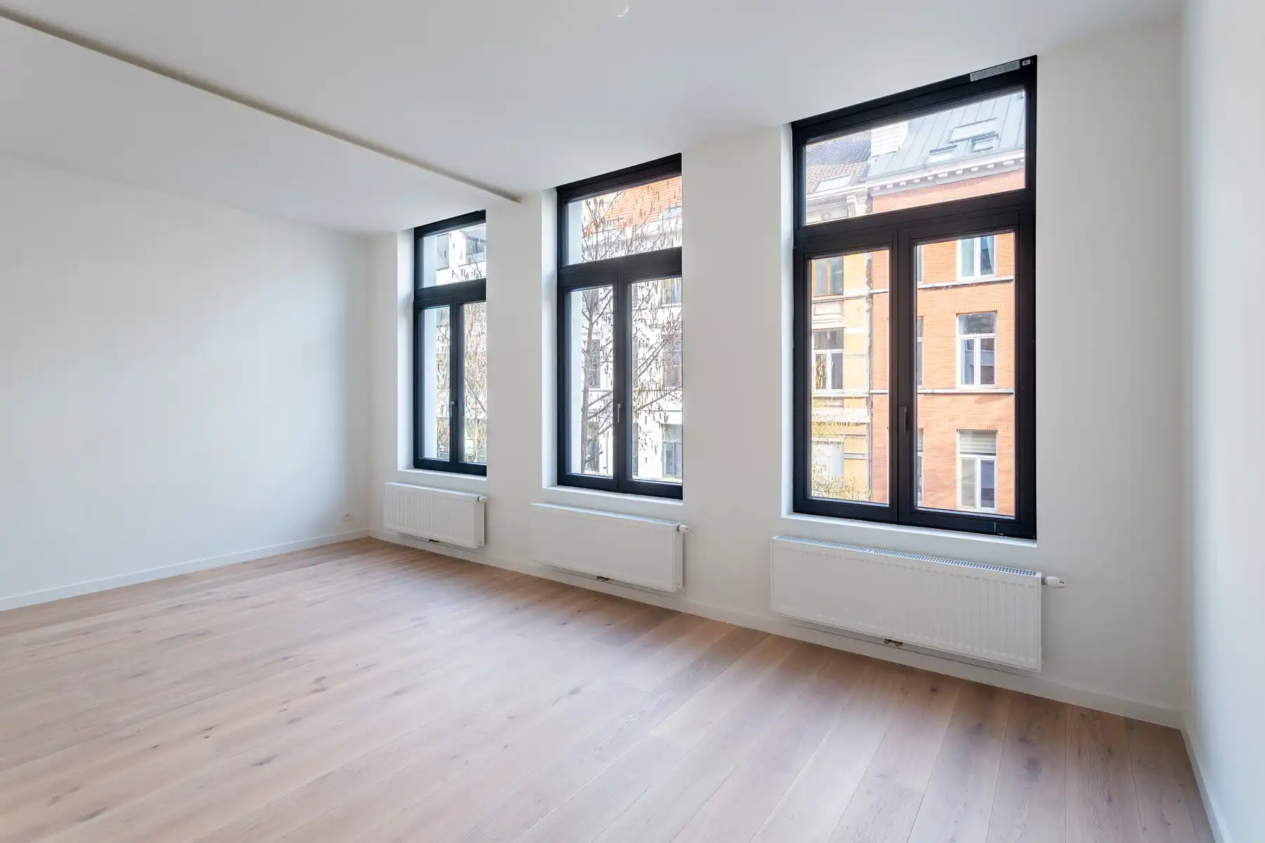 Gerenoveerde duplex met buitenruimte op het Zuid foto 7