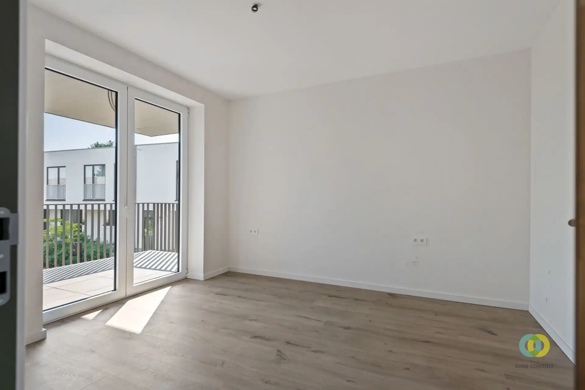 Ruim appartement met 2 terrassen en garage foto 9