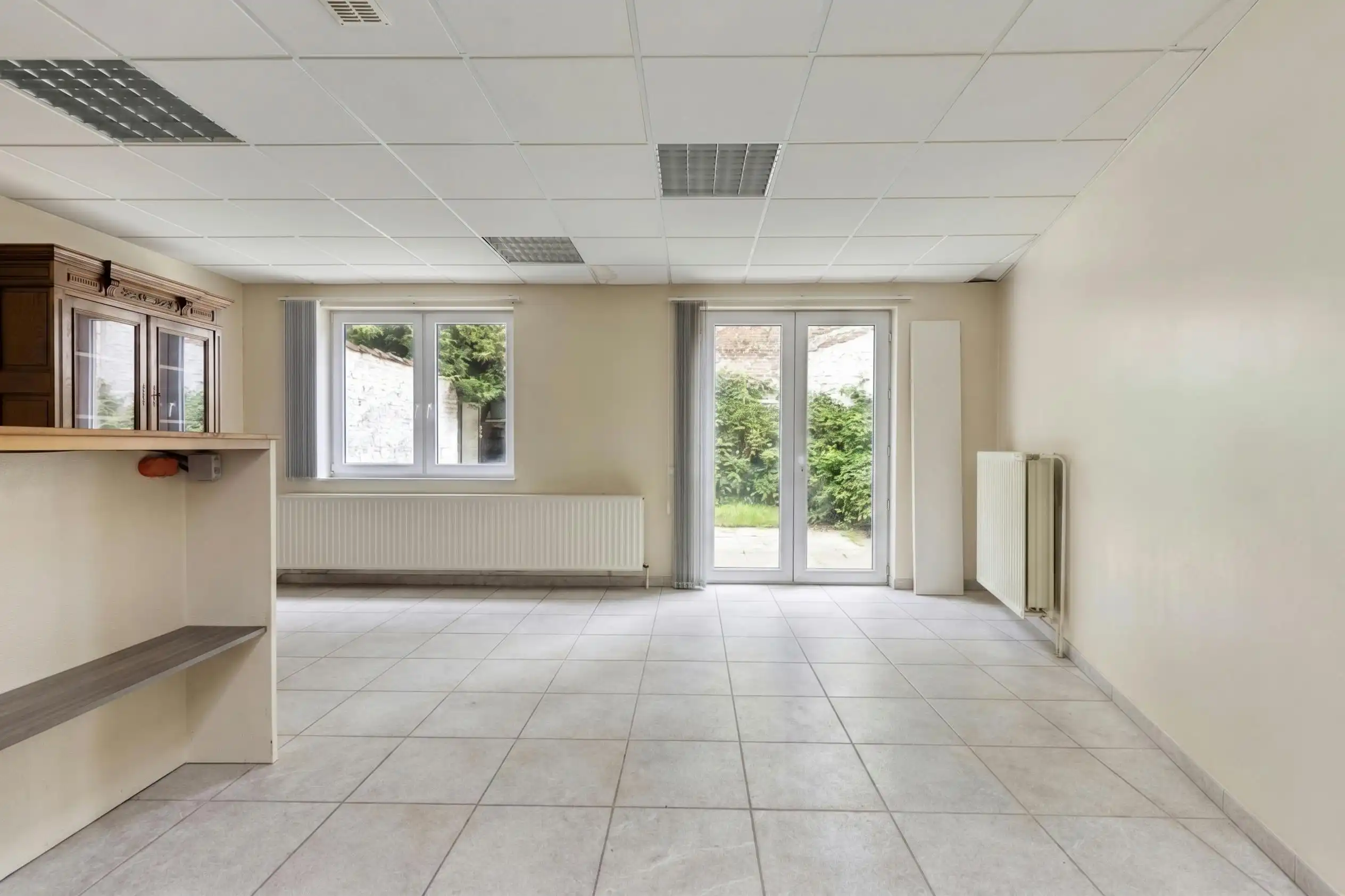 Karaktervol herenhuis in het hart van Ieper foto 22