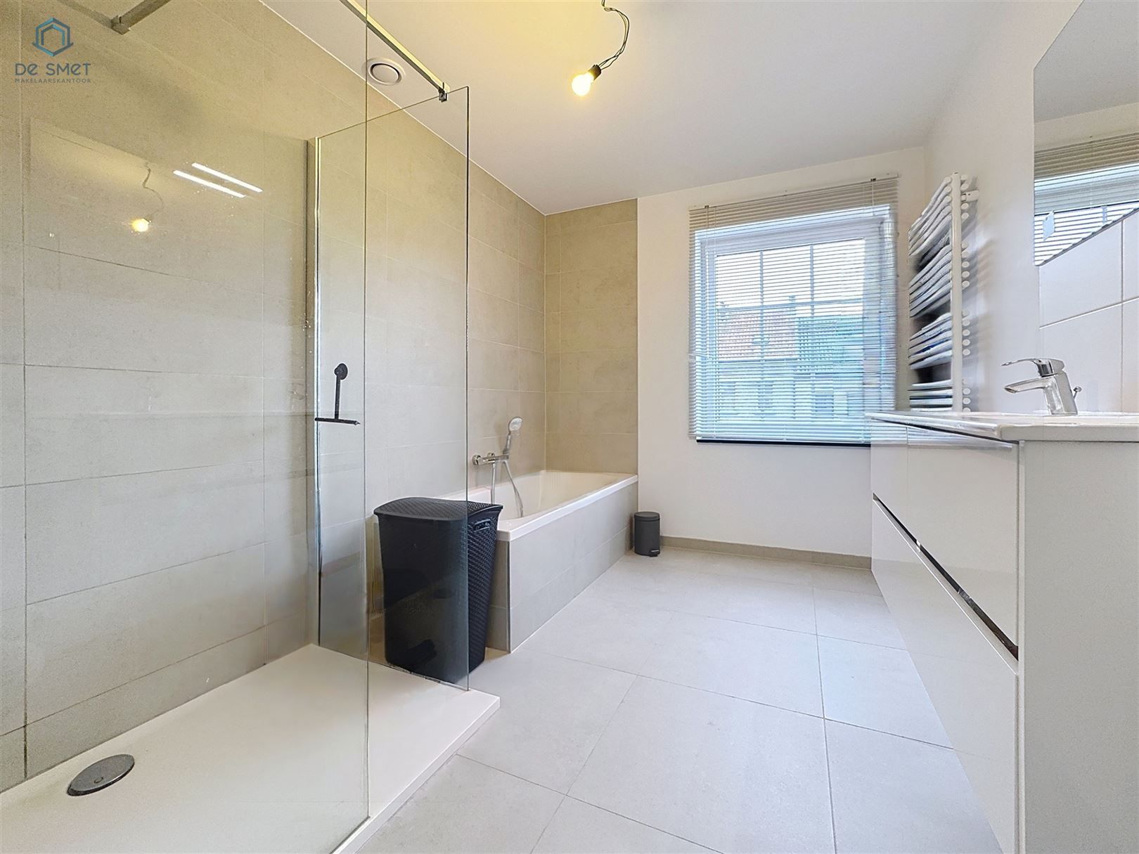 Energiezuinige nieuwbouwwoning met 3 slks en garage! foto 14