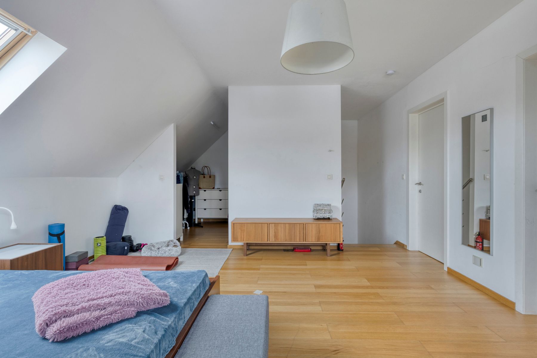 Ruime en instapklare 3-gevelwoning met zonnige tuin foto 20