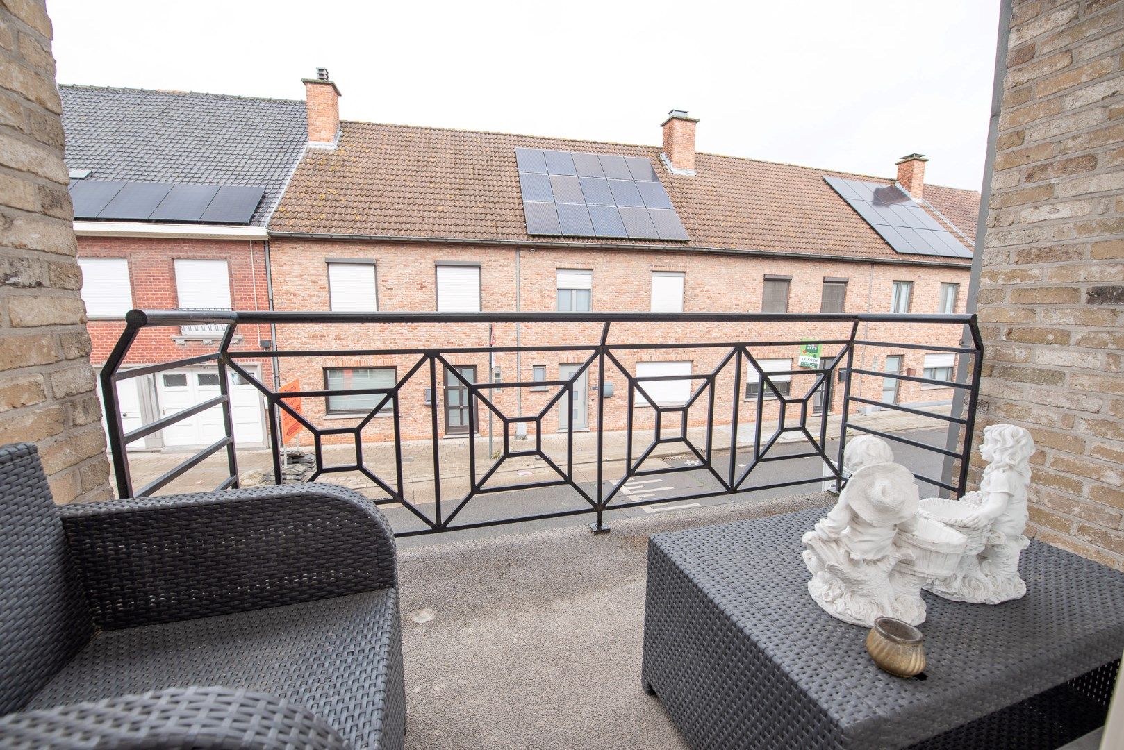 Ruim en perfect onderhouden appartement TE HUUR in centrum Oeselgem foto 15