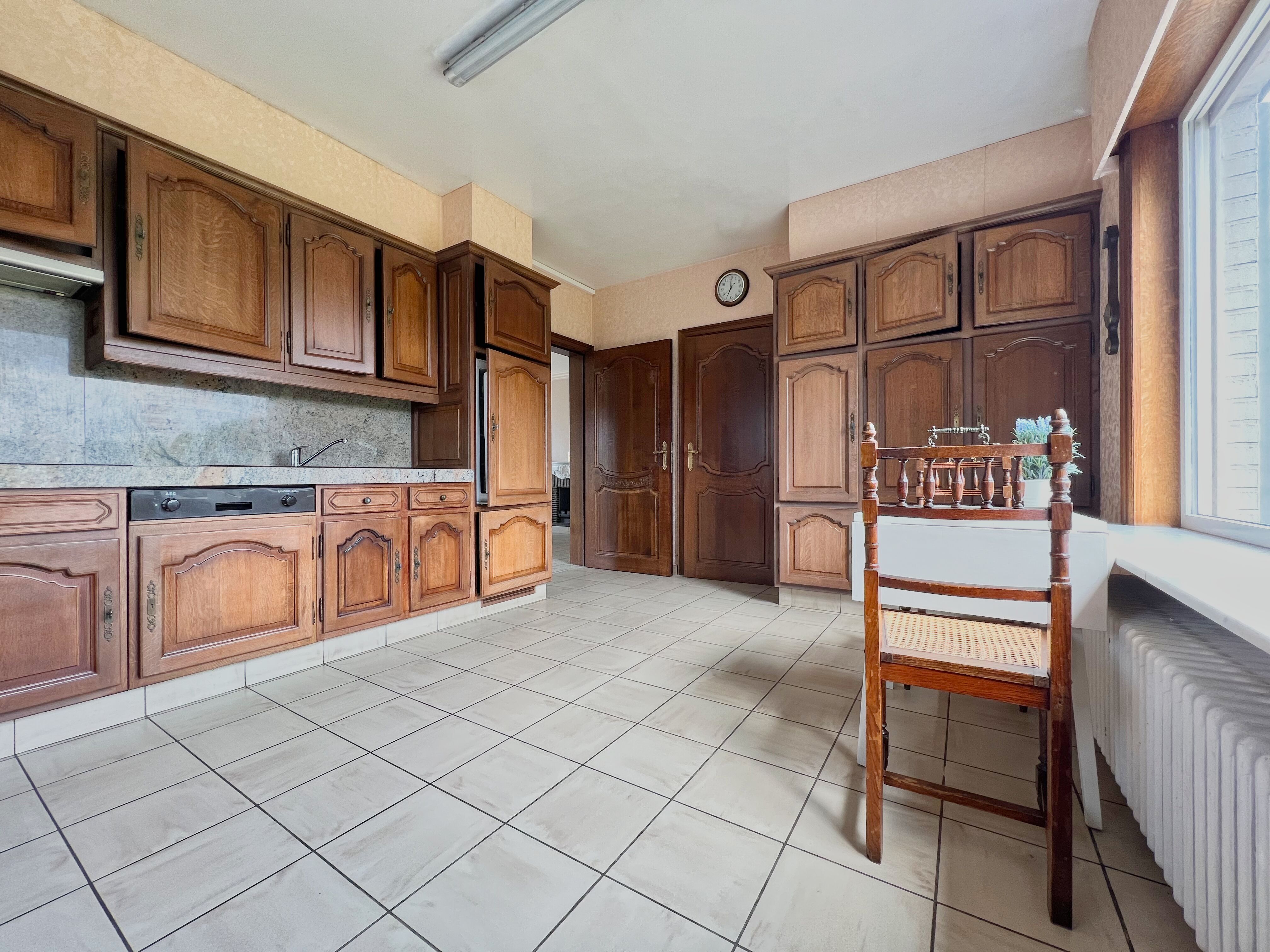 Ruime villa met 5/6 slpks met prachtige tuin (1198m²)! foto 8