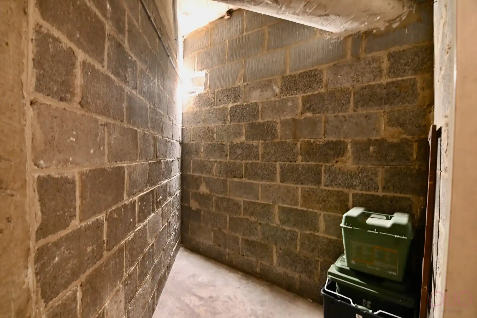 Instapklaar appartement met terras in hartje Sint-Truiden foto 16