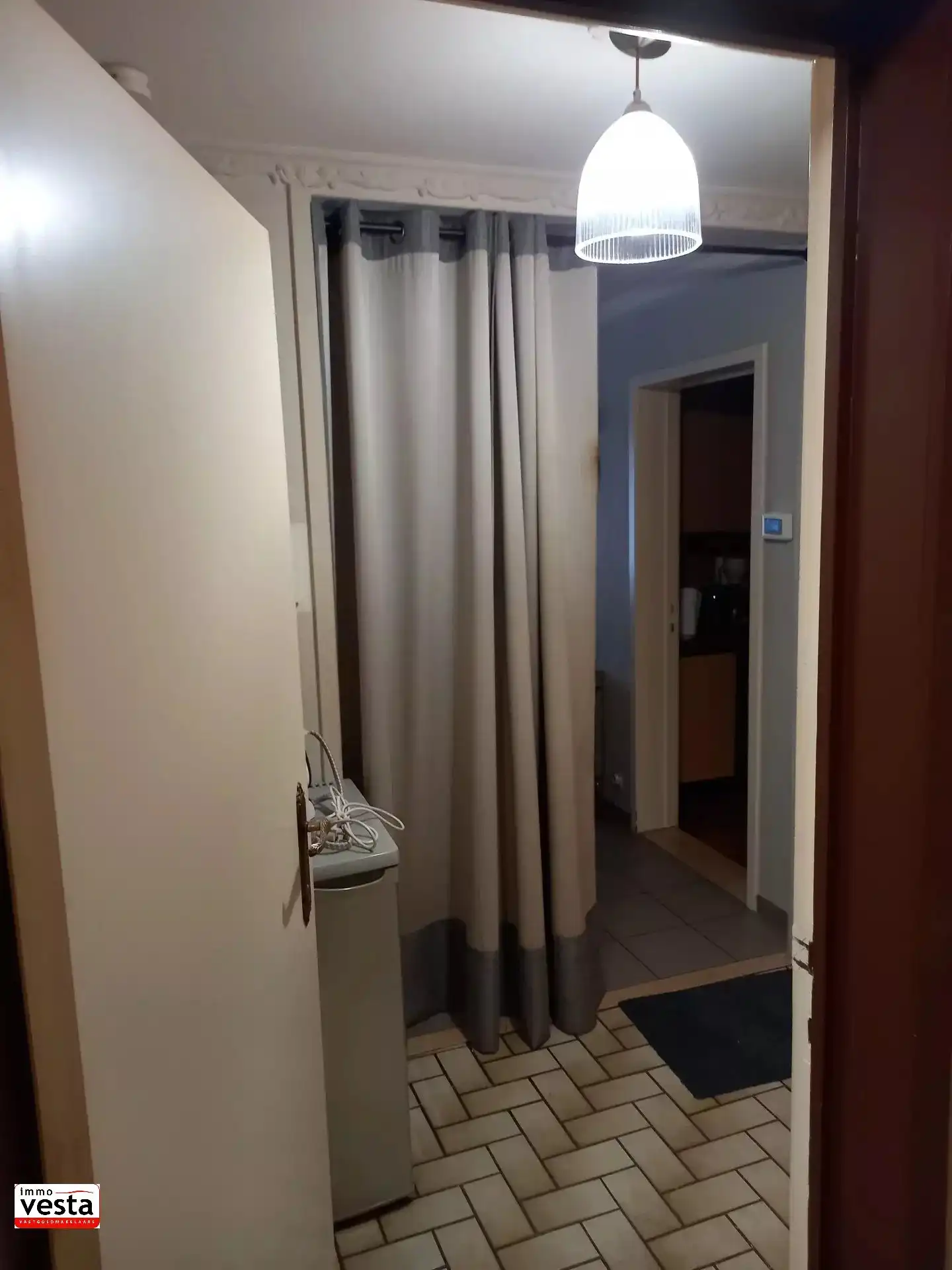 Appartement met 2 slaapkamers in centrum Sint-Truiden foto 3