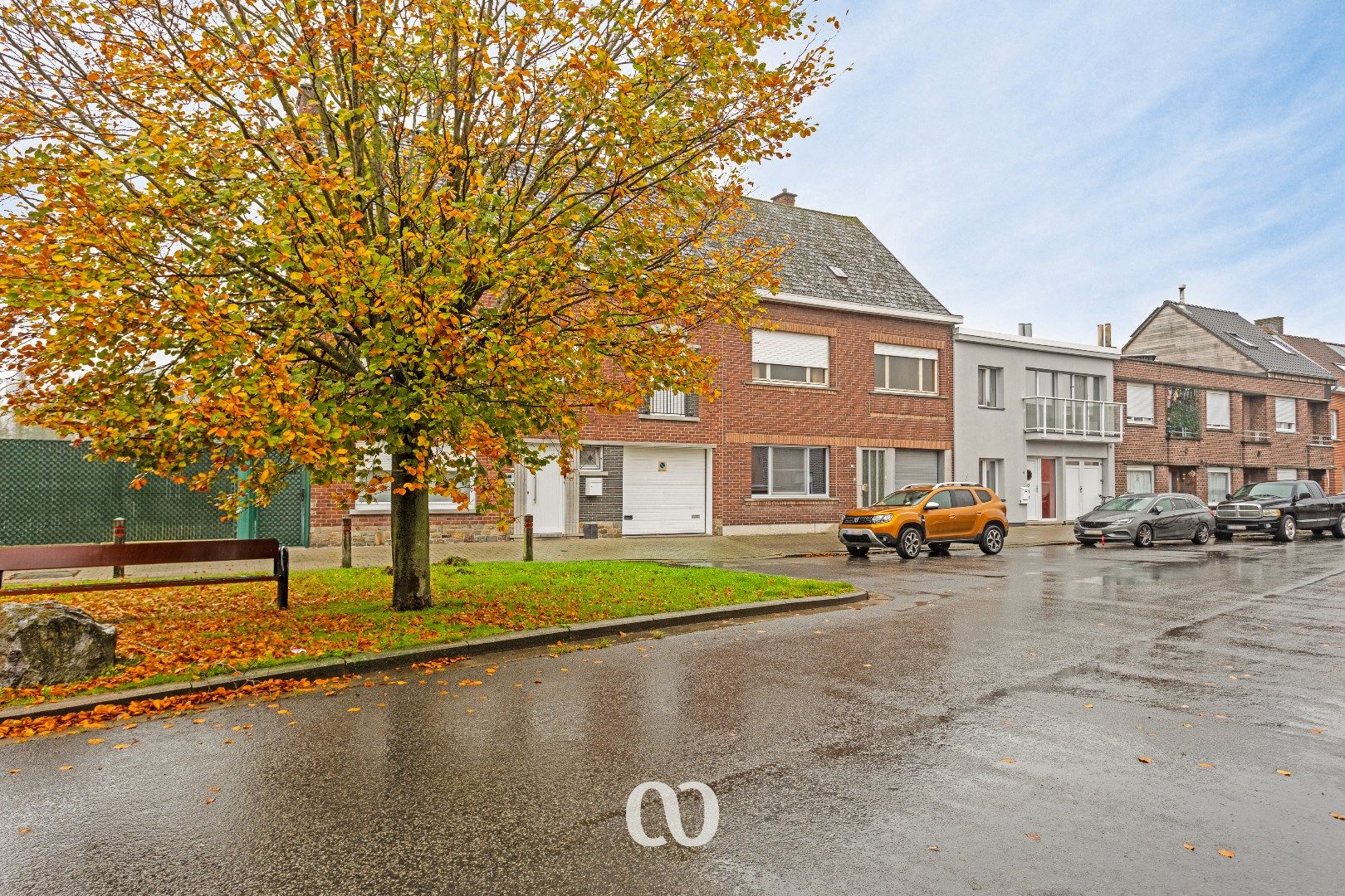 Te renoveren gezinswoning met mooie tuin in Oudenaarde foto 3