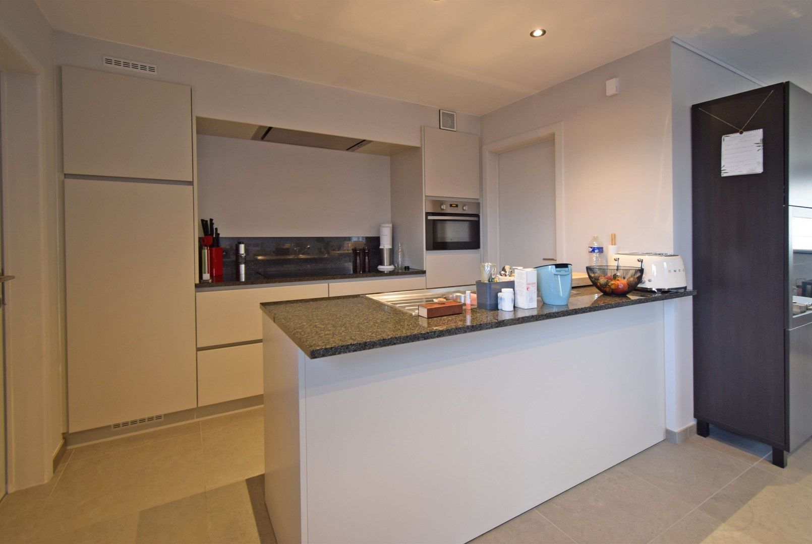 VOLLEDIG INSTAPKLARE NIEUWBOUWWONING MET ZONNEPANNELEN foto 5