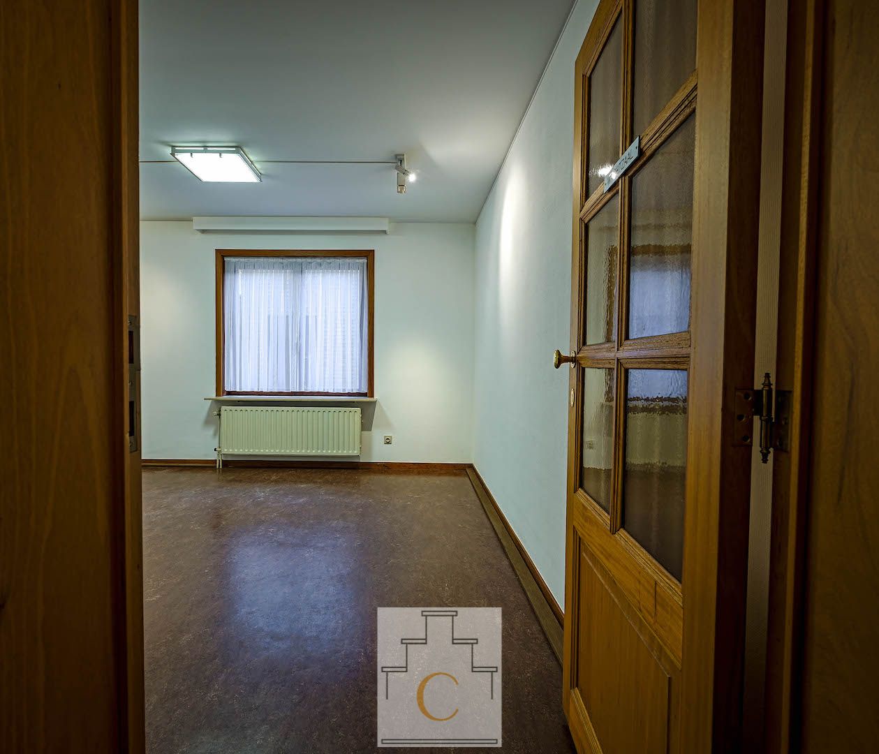 zeer goed onderhouden gelijkvloers appartement (108 m2) op toplocatie in de Moerstraat, met terrras 45 m2 en optionele aankoop kleine autostandplaats en/of grote garagebox foto 17