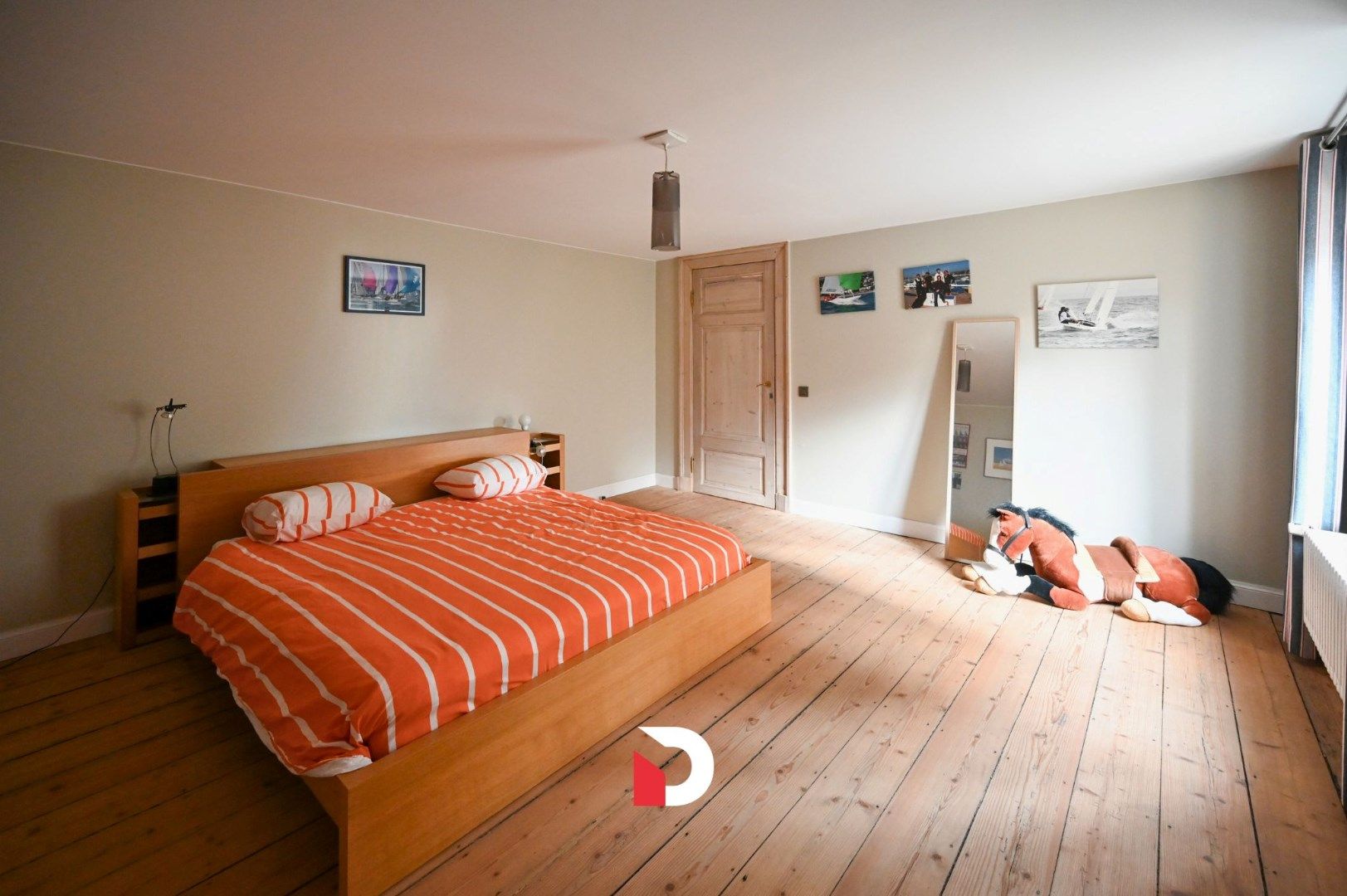 Uitzonderlijke herenwoning op schitterende locatie in hartje Brugge foto 10