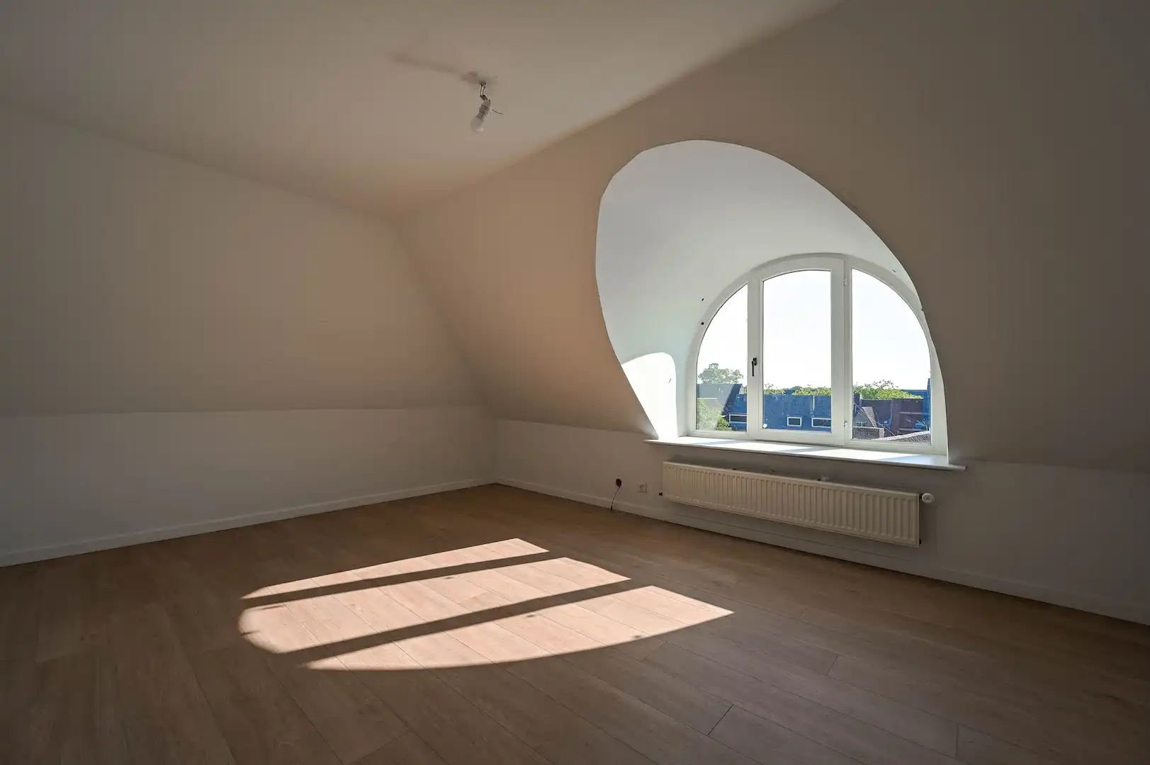 sfeervolle penthouse (139 m2) met zonneterras, schilderachtige gelegen rond de St Gilliskerk foto 26