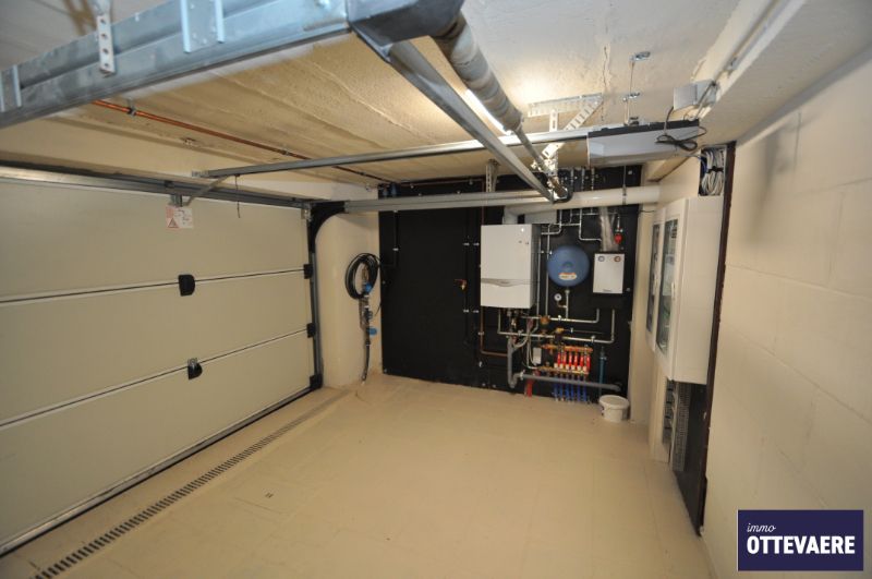 Stijlvol gerenoveerde koppelwoning in het hart van Duinbergen, op wandelafstand van het strand en sportcomplex Oase-Duinenwater foto 14