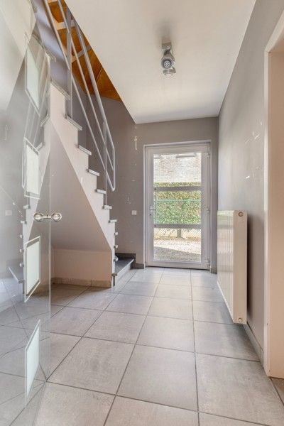 Polyvalente kantoorruimte met 3 slaapkamer appartement TE KOOP in Tielt! foto 18