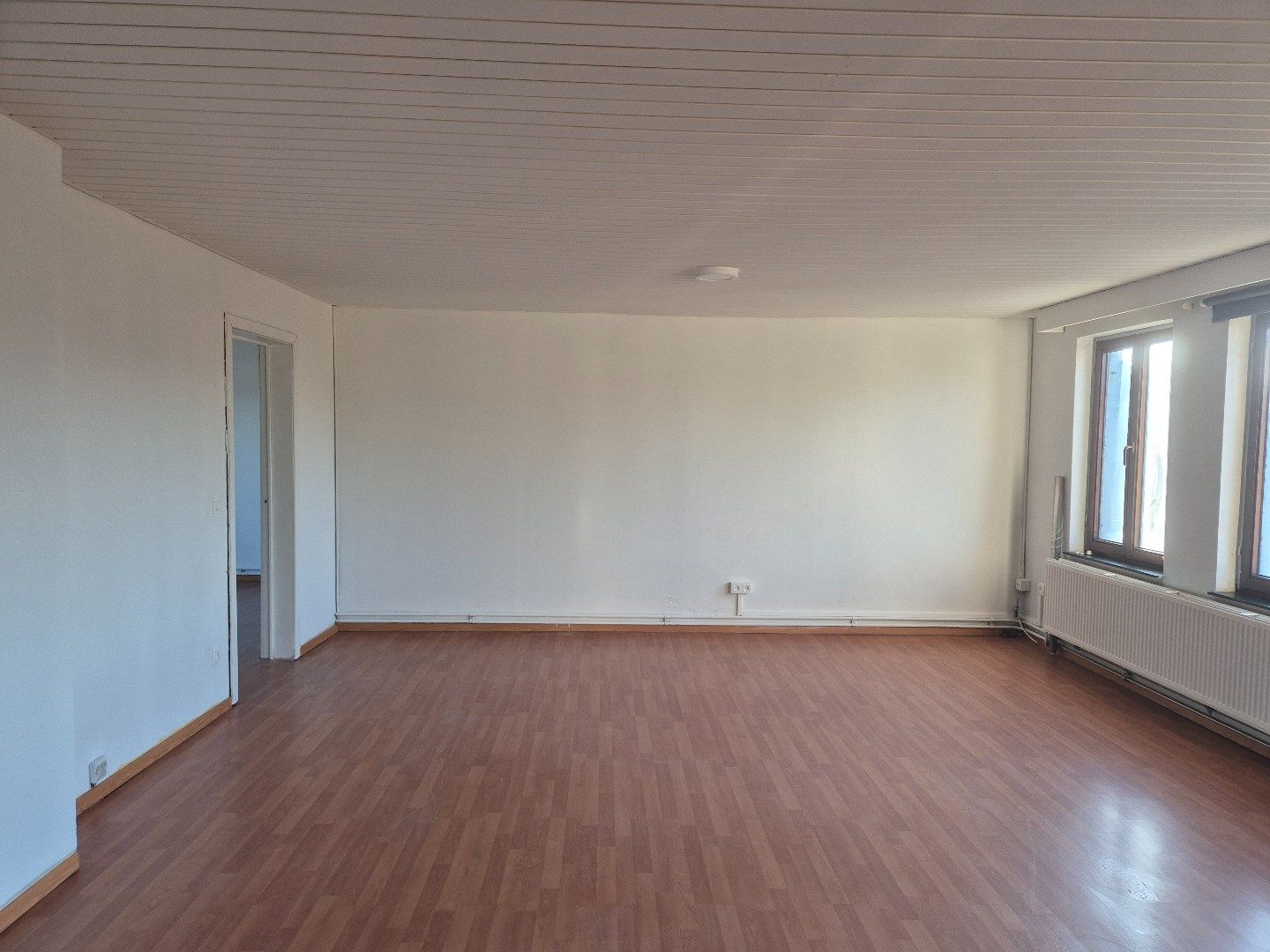 Appartement met 2 slaapkamers nabij Genk centrum - direct beschikbaar! foto 2