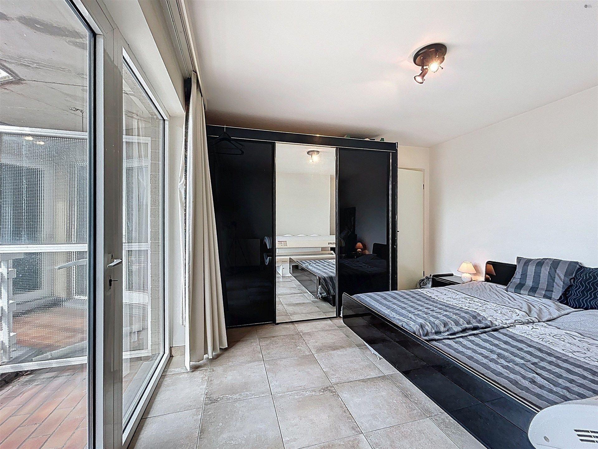 1 slk appartement met terras in hartje Sint-Gillis-Waas foto 6