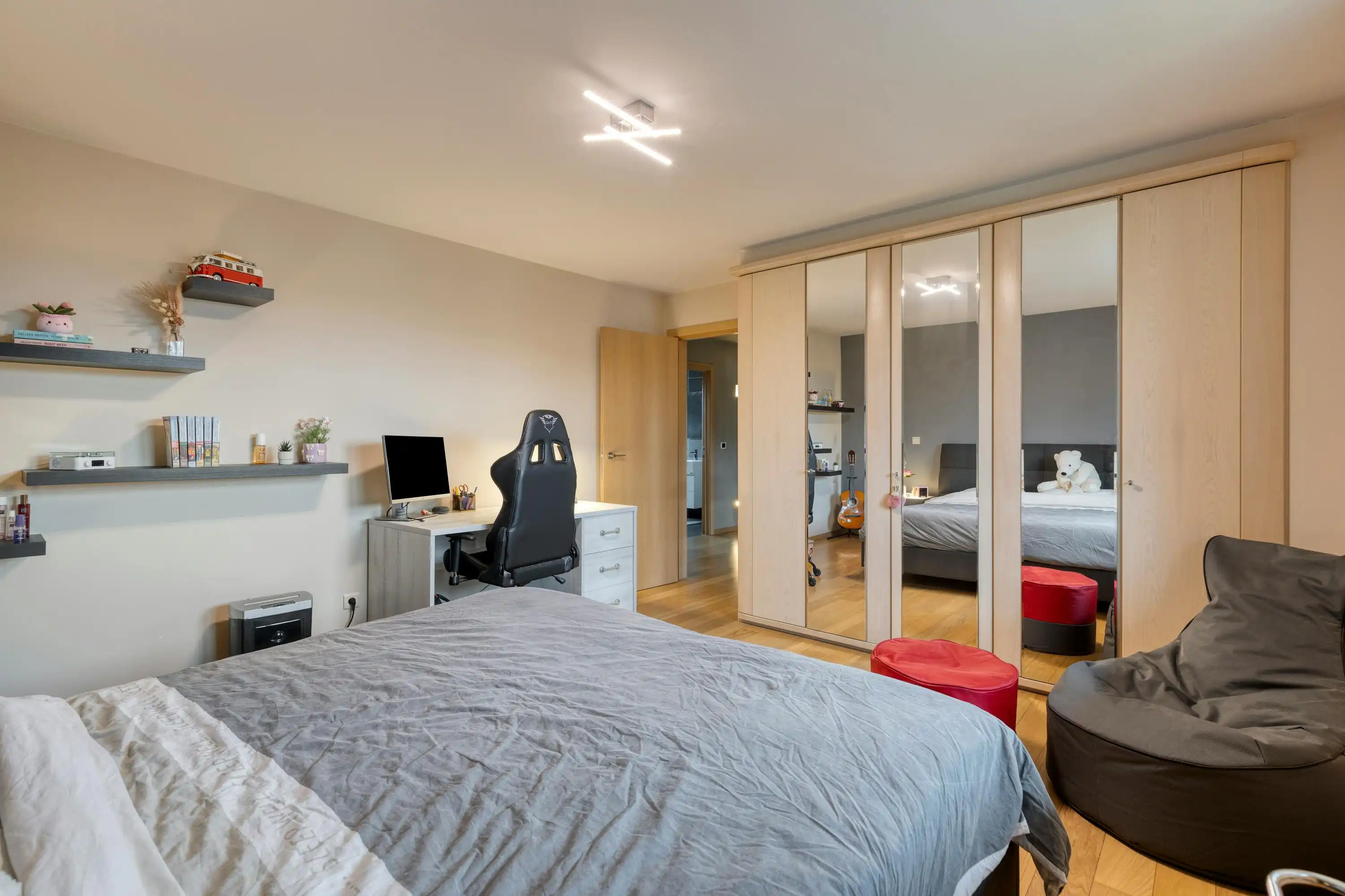 Prachtig afgewerkte en onderhouden villa in Moerzeke foto 26