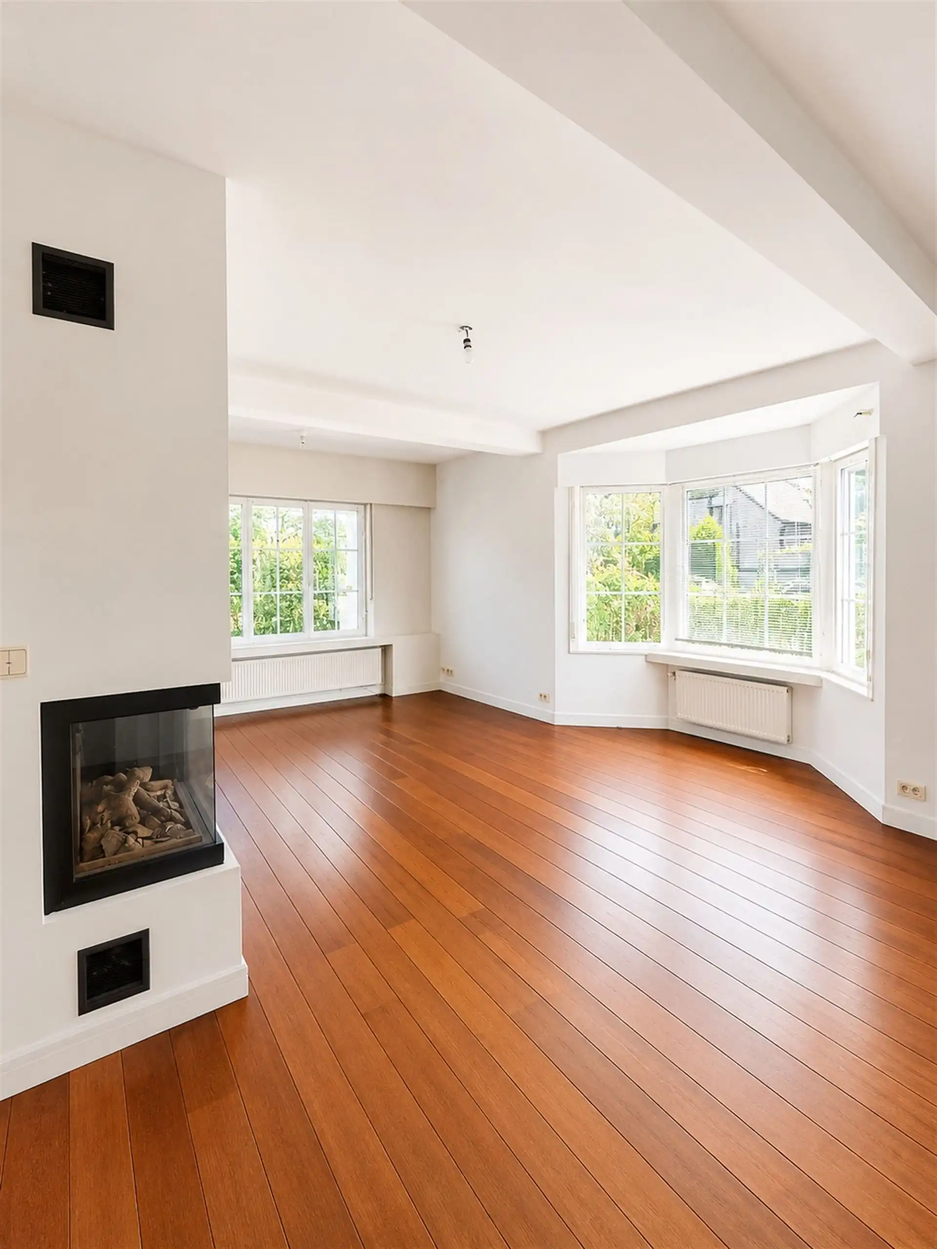 GERENOVEERDE HOB MET PRACTHGIE TUIN IN SKW foto 8