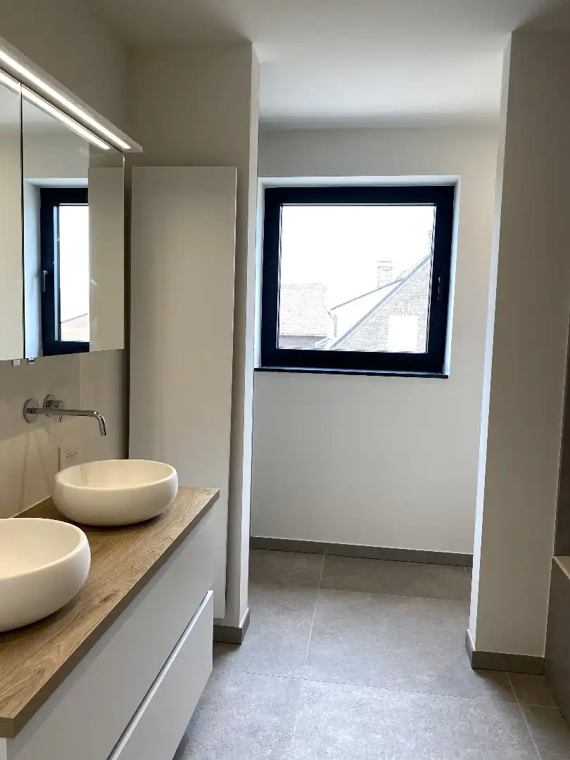 NIEUWBOUWWONING MET 3 SLPKS | TUIN EN CARPORT foto 9