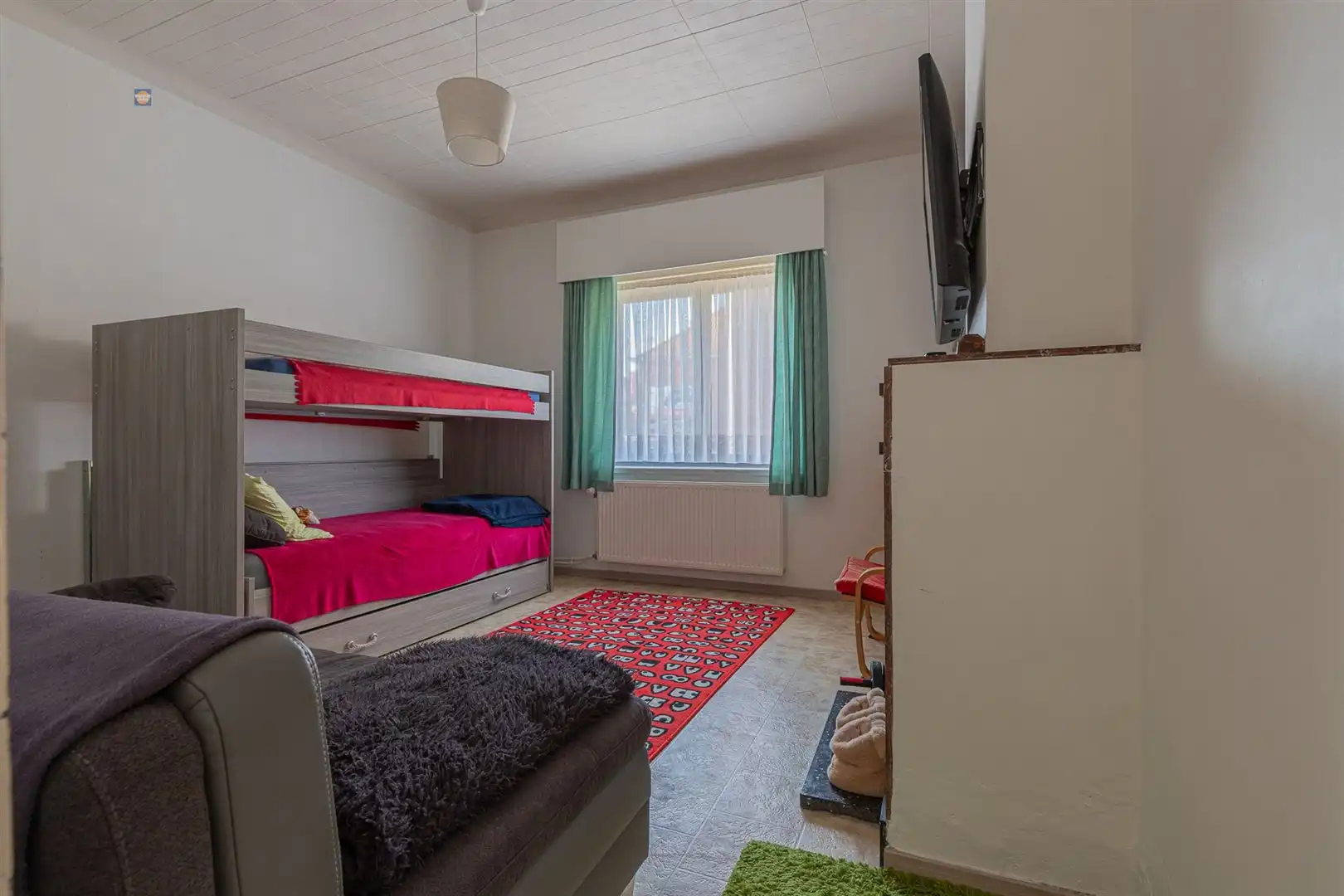 Charmante gezinswoning met 3 slpk en garage foto 8