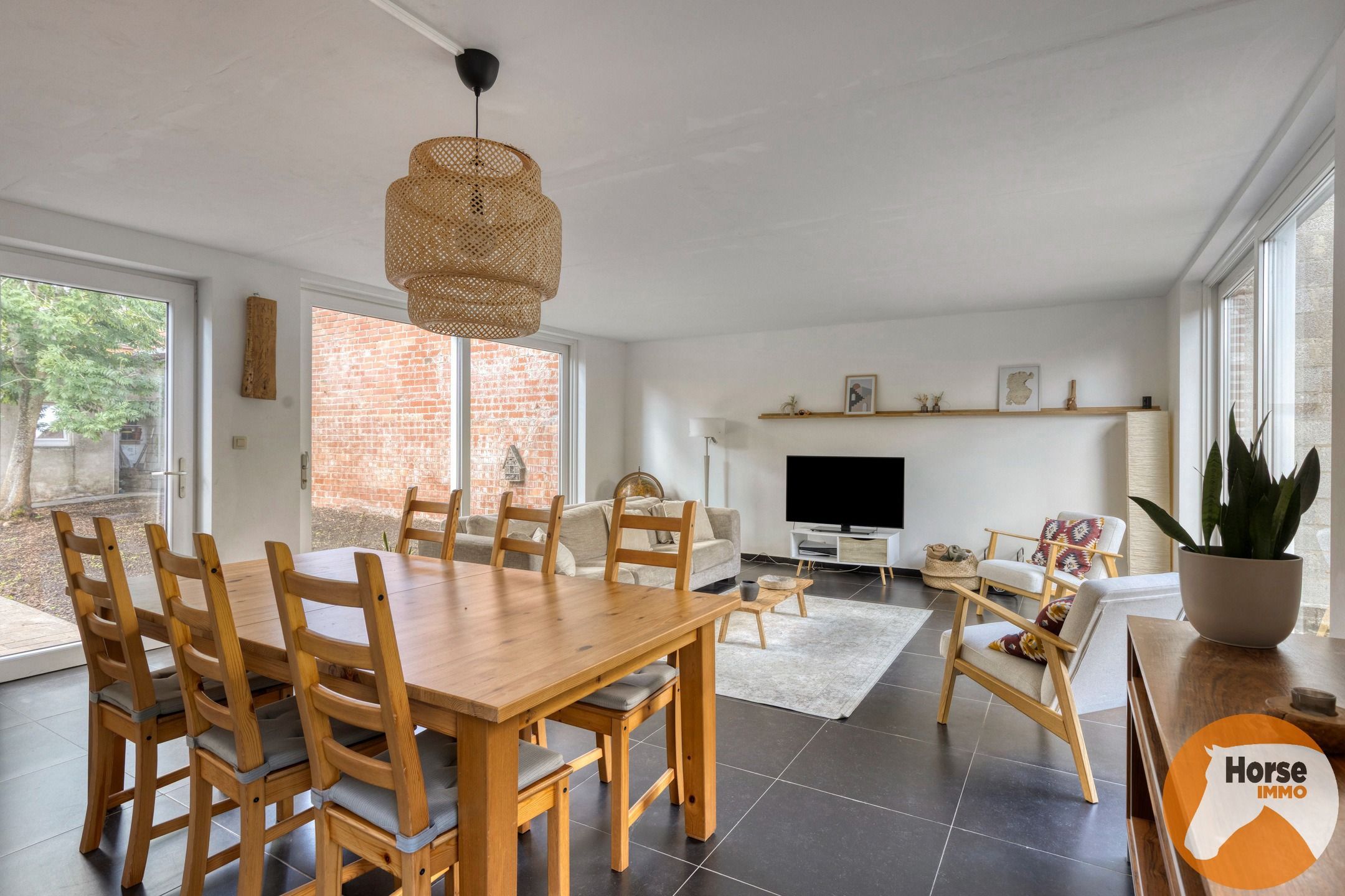 BURST - Instapklare woning met bijgebouw en ruime tuin/weide foto 22