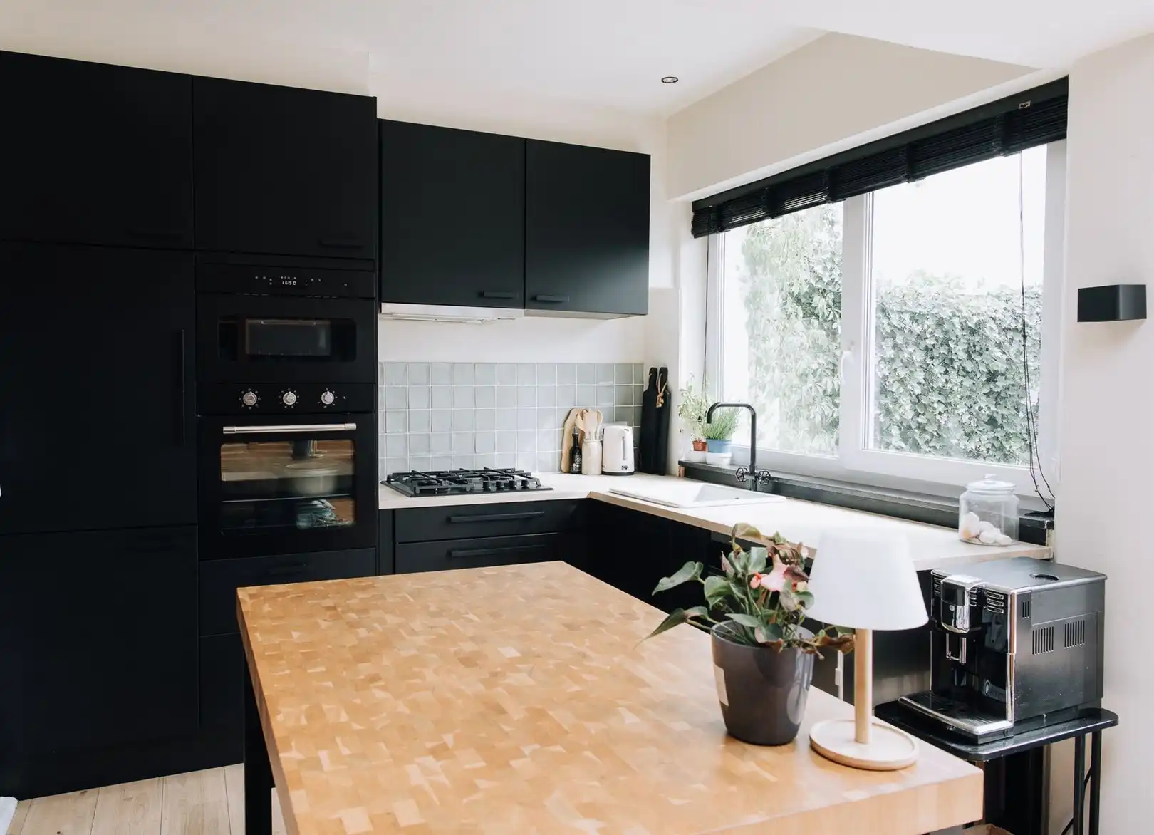 Duplex appartement in klein gebouw met 2 terrassen! foto 6