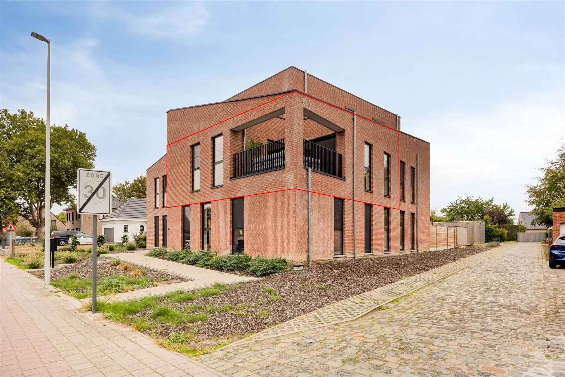 Prachtig nieuwbouwappartement met zonnig terras foto {{pictureIndex}}