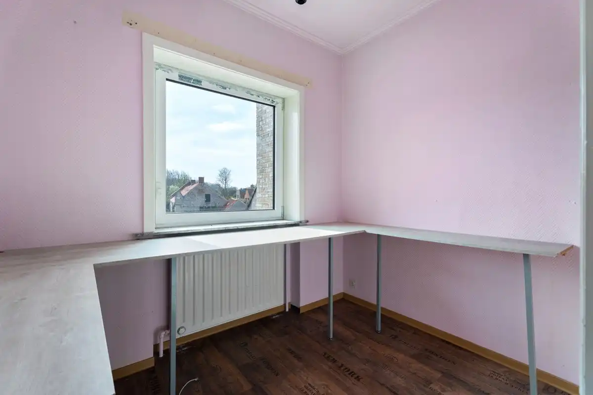 Ruime woning met handelspand te koop in De Panne foto 15