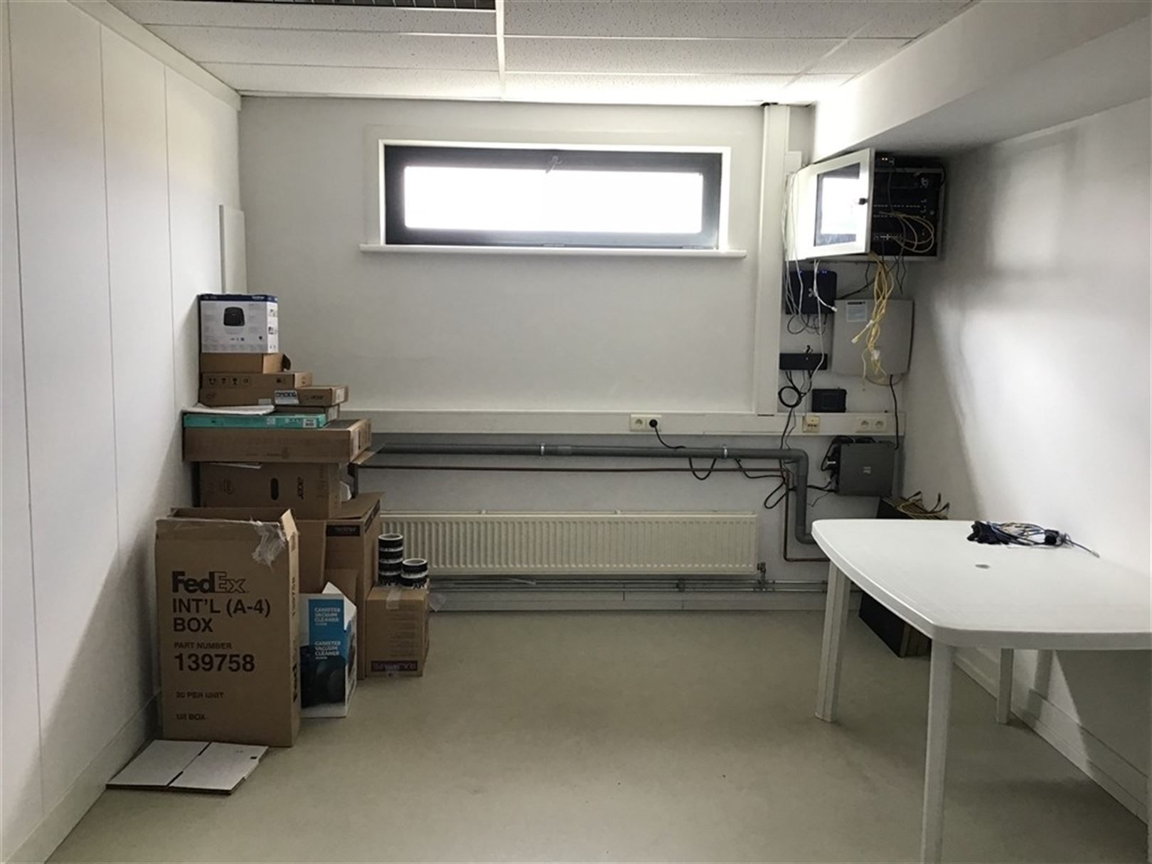 Uitstekend bereikbaar kantoor vlakbij UZ Gent foto 12