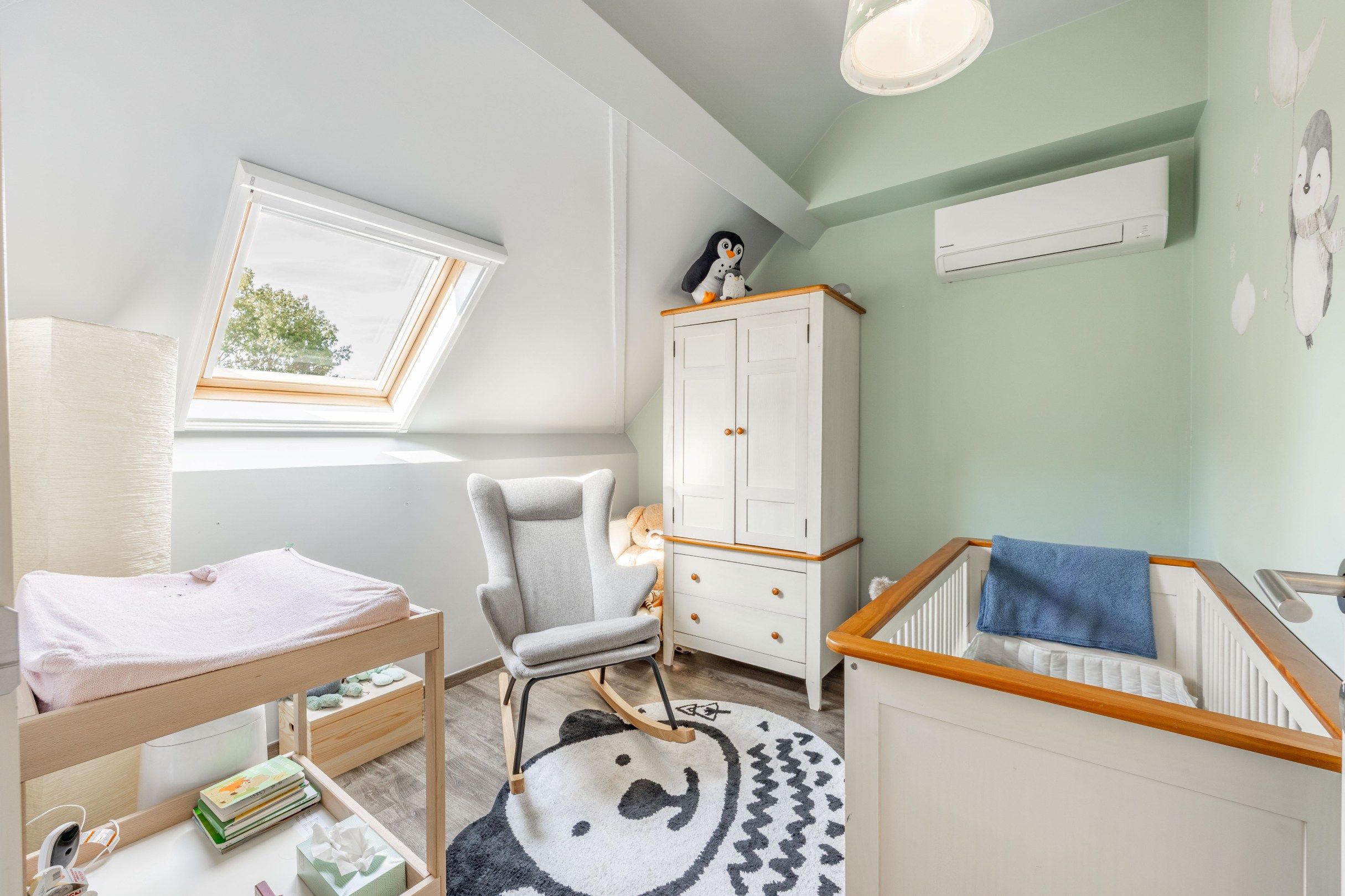 INSTAPKLARE GEZINSWONING MET GARAGE  foto 16