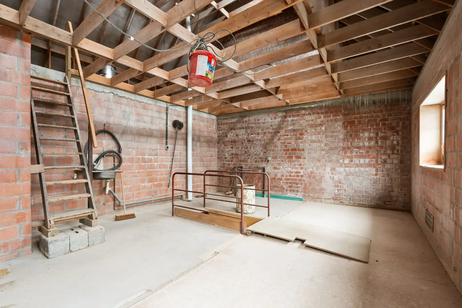 Te koop in Bredene: ruime instapklare halfopen bebouwing met 4 slaapkamers, grote tuin en multifunctioneel bijgebouw op 848 m² foto 21