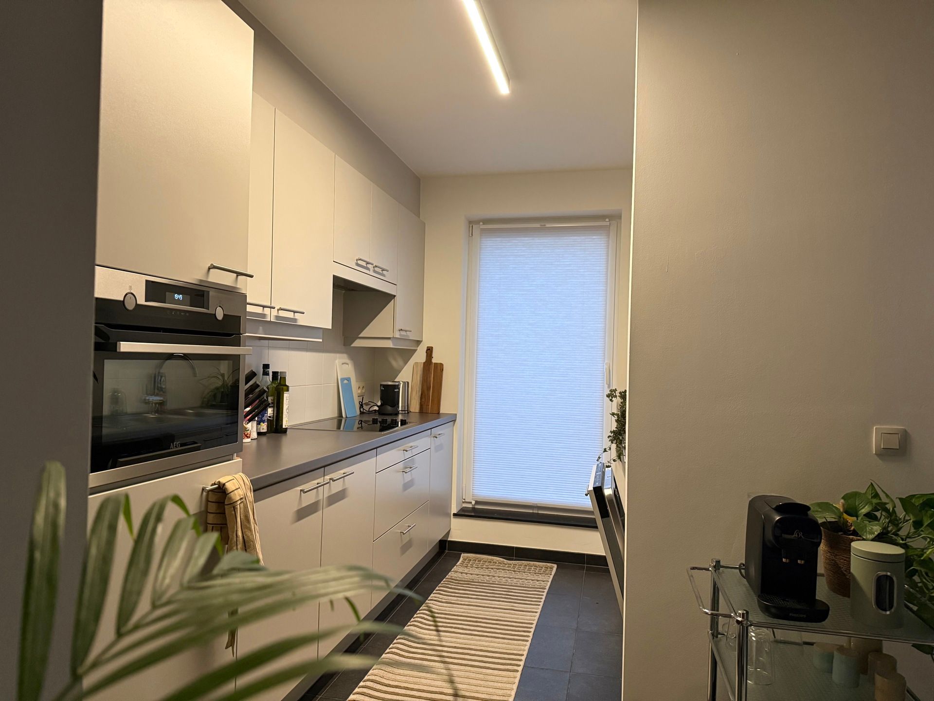 Instapklaar appartement met 2 slpks, autostpl en berging. foto 11