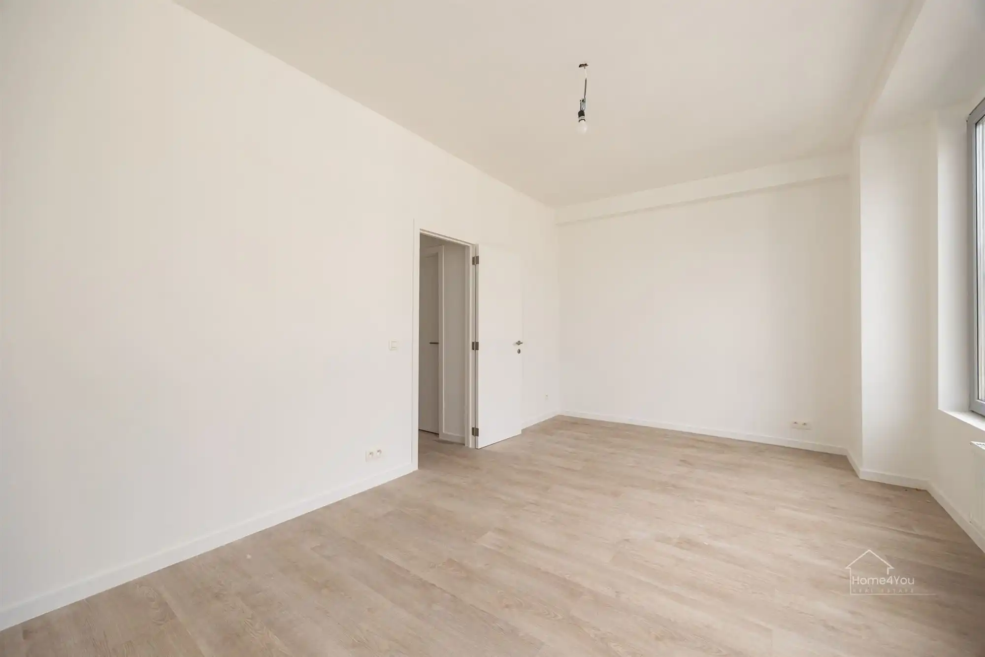 Gerenoveerd appartement met 2 slaapkamers op het Zuid. foto 9