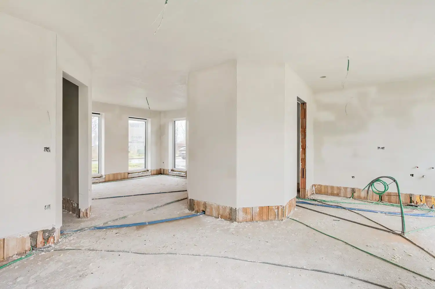 Nieuwbouw in doodlopende straat foto 12