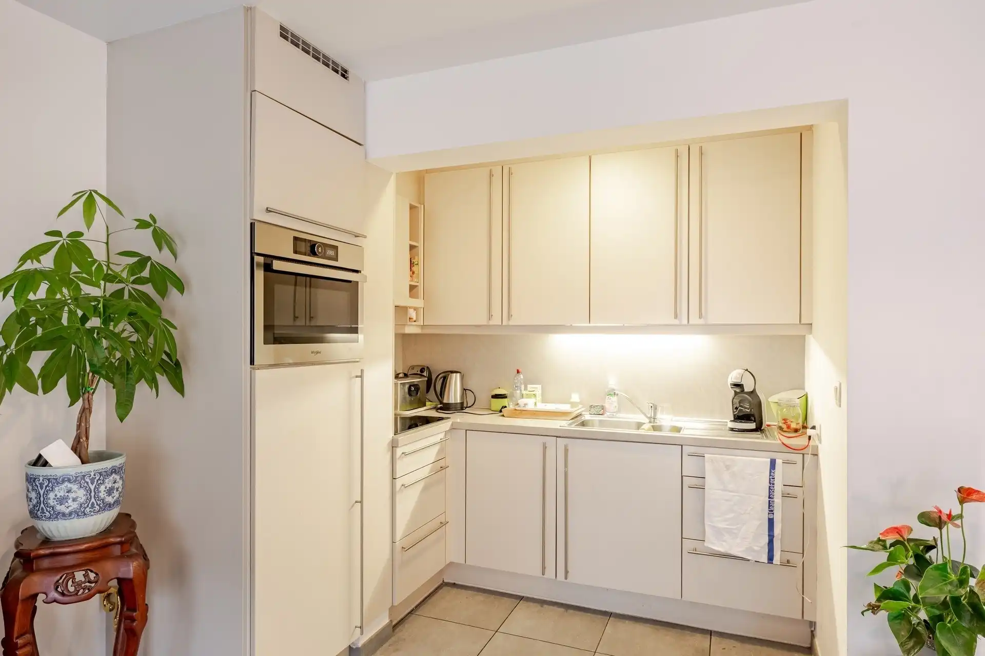 Recent instapklaar appartement in kleinschalige residentie foto 6