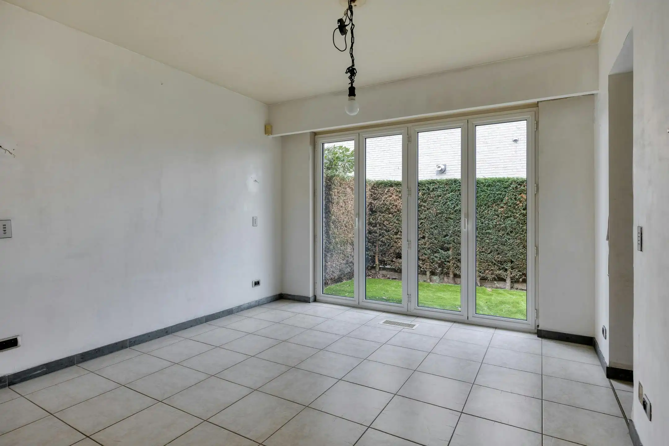 Prachtige villa te koop in centrum Zwijndrecht foto 12