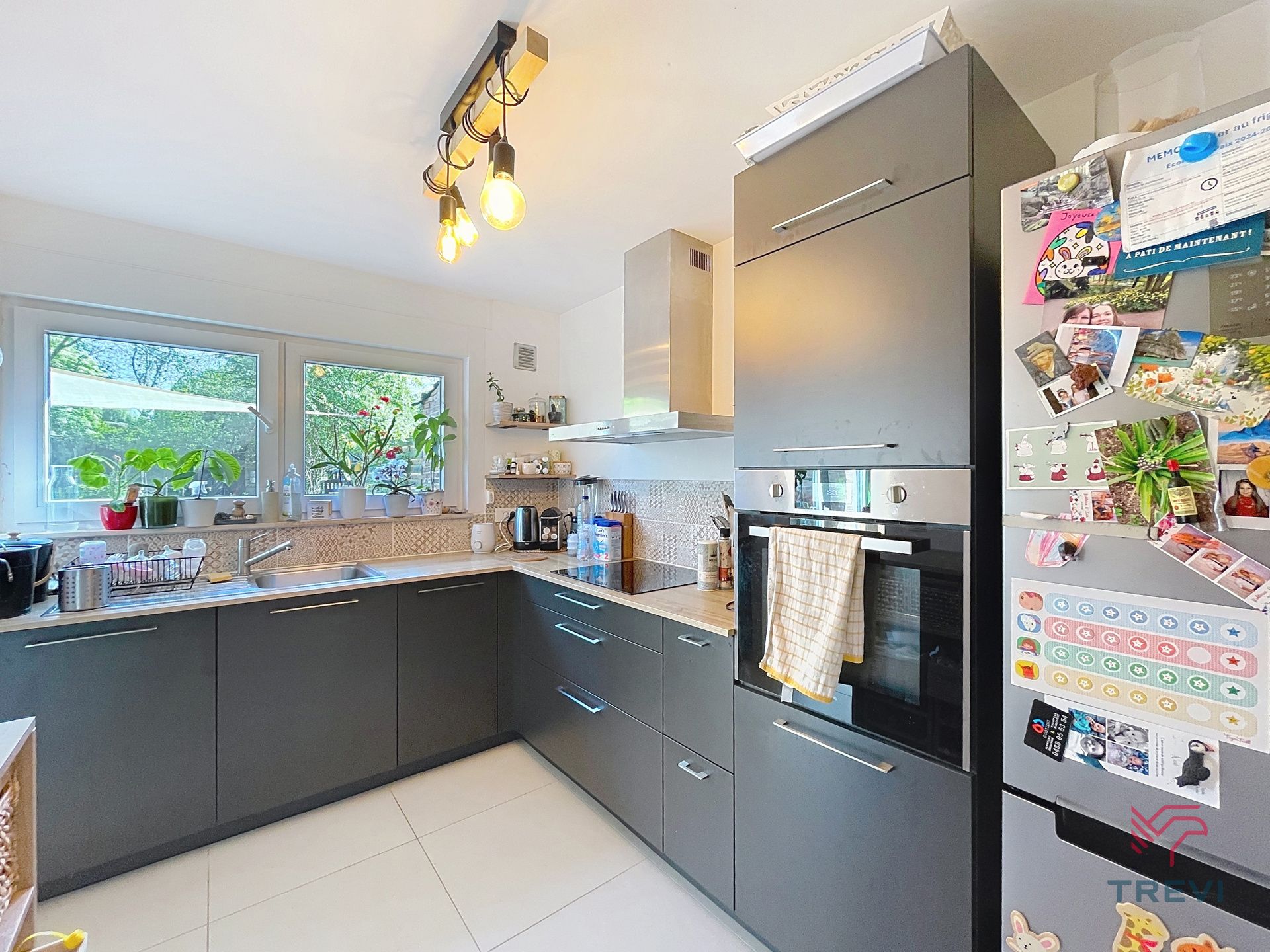 Aantrekkelijk huis met 3 slaapkamers en tuin  foto 6