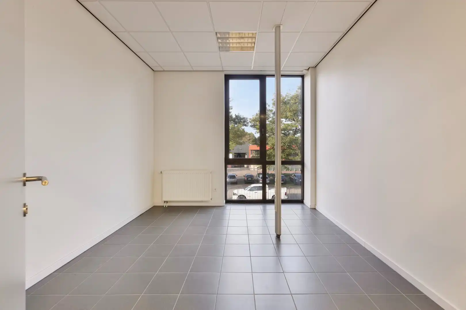 Kantoorruimtes te huur in Dilsen-Stokkem foto 21