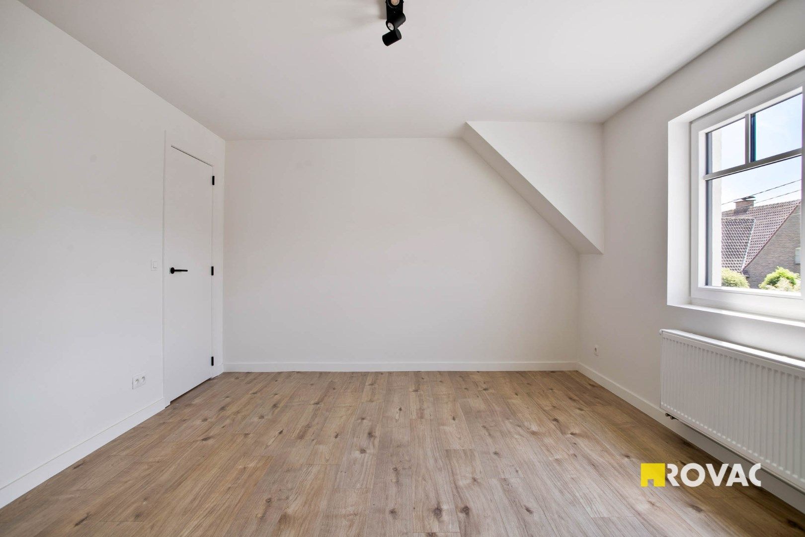 Kwalitatief gerenoveerde HOB in het landelijke Beitem/Roeselare foto 16