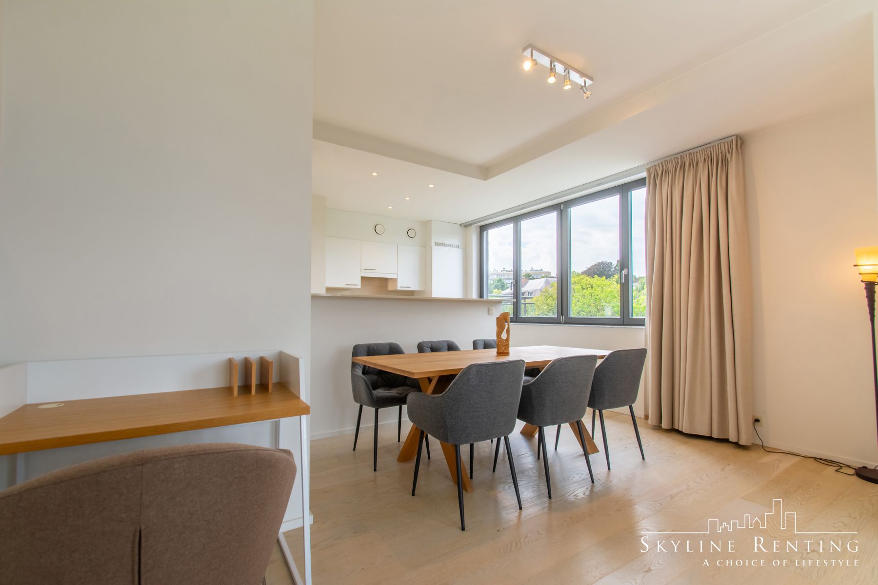 Fantastische gemeubeld 2 kamers PENTHOUSE (Ter Kameren Bos) foto 4