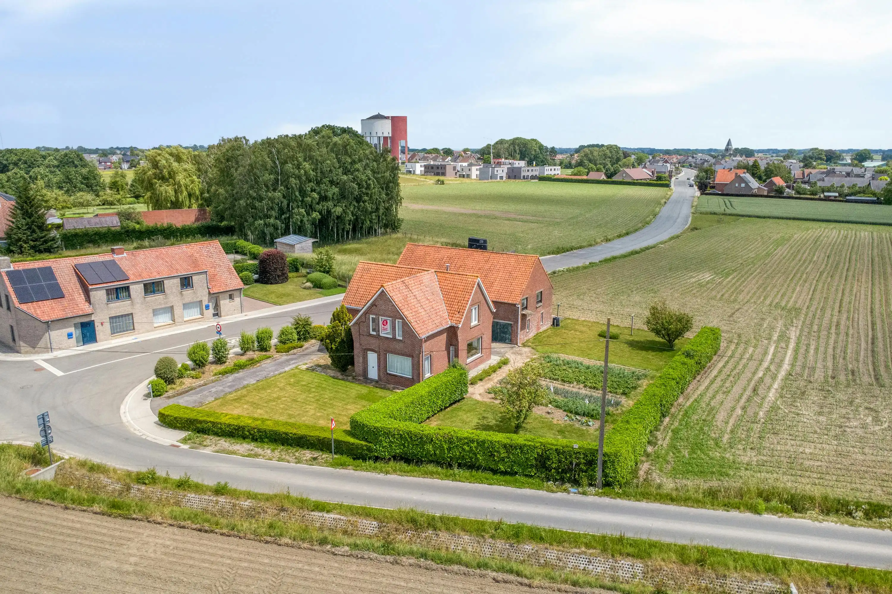 Te renoveren woning met opslag en landelijk zicht op 3635m² foto 27