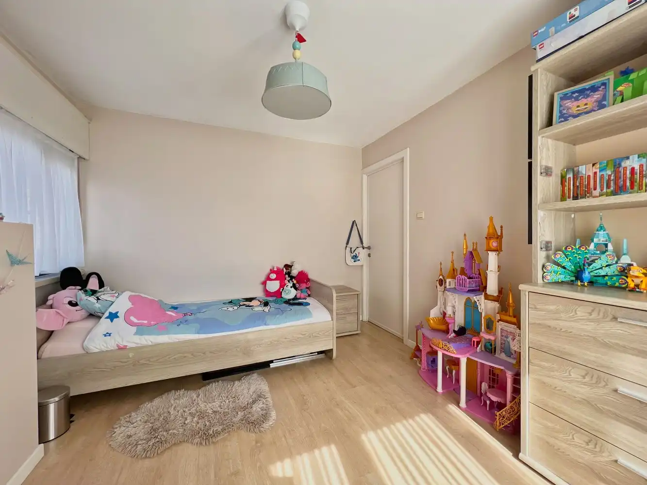 Instapklare gezinswoning (4 slpks) +zonnige tuin 777m²! foto 11