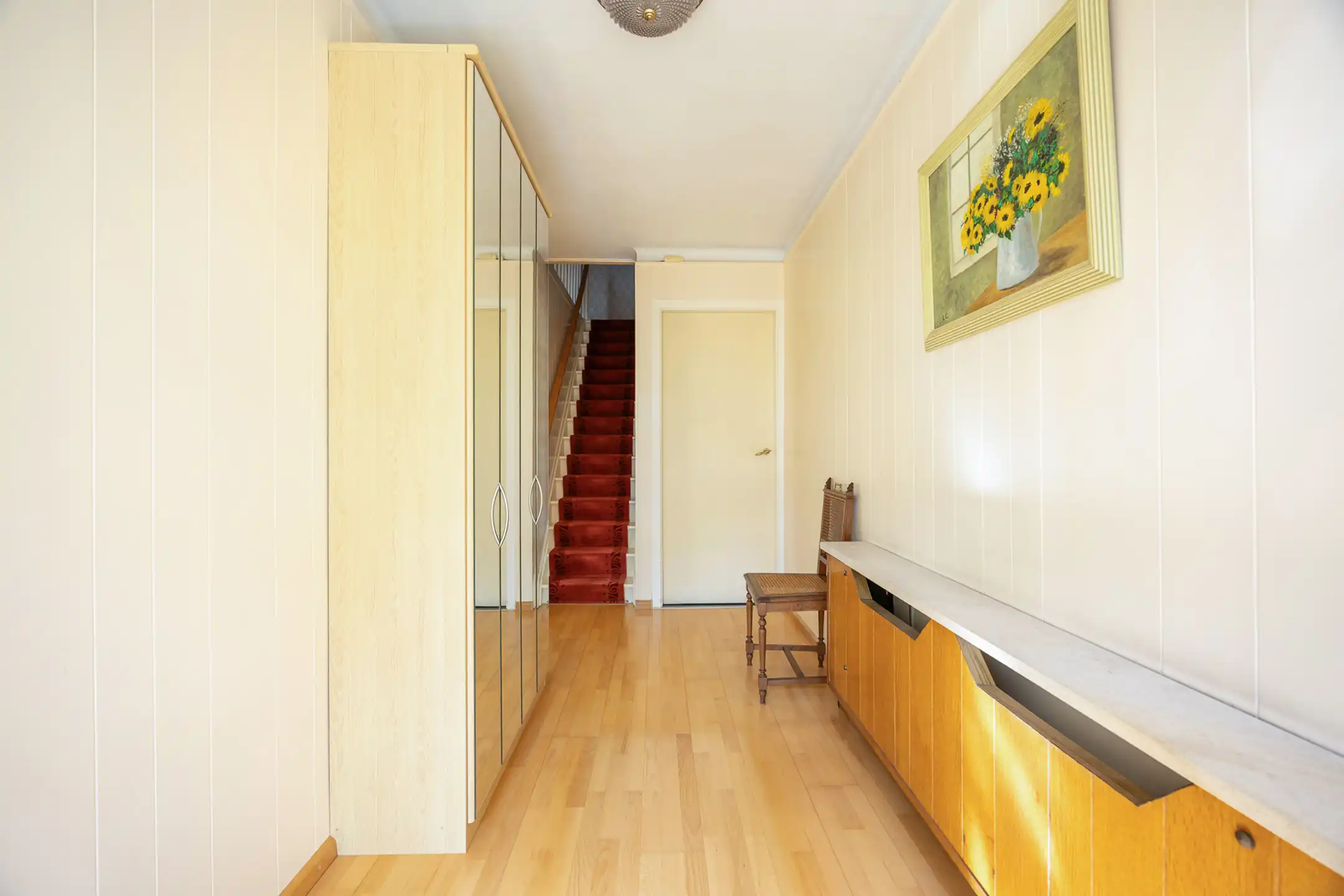 Charmante woning met 4 slpks op 742 m² met achteringang foto 4