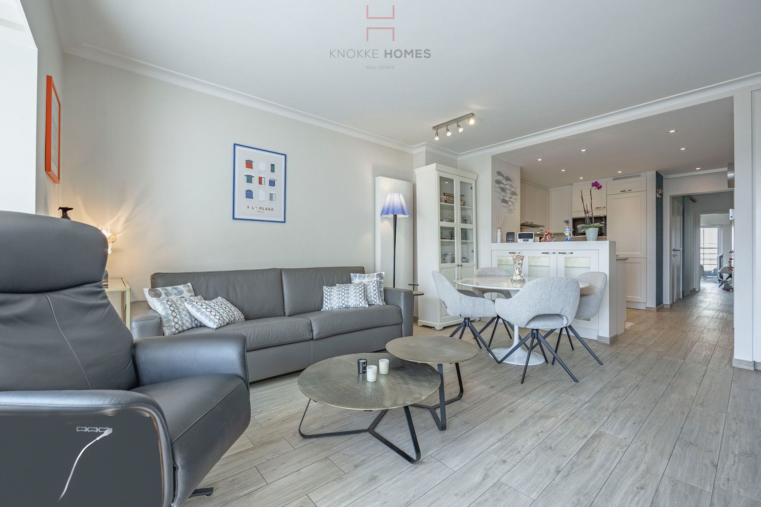 Recent gerenoveerd appartement met zijdelings zeezicht te Albertstrand foto 6